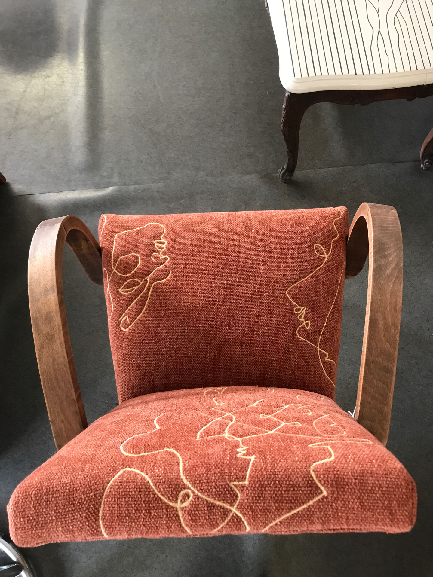 Bridge armchair from the 1940s with embroidered upholstery.