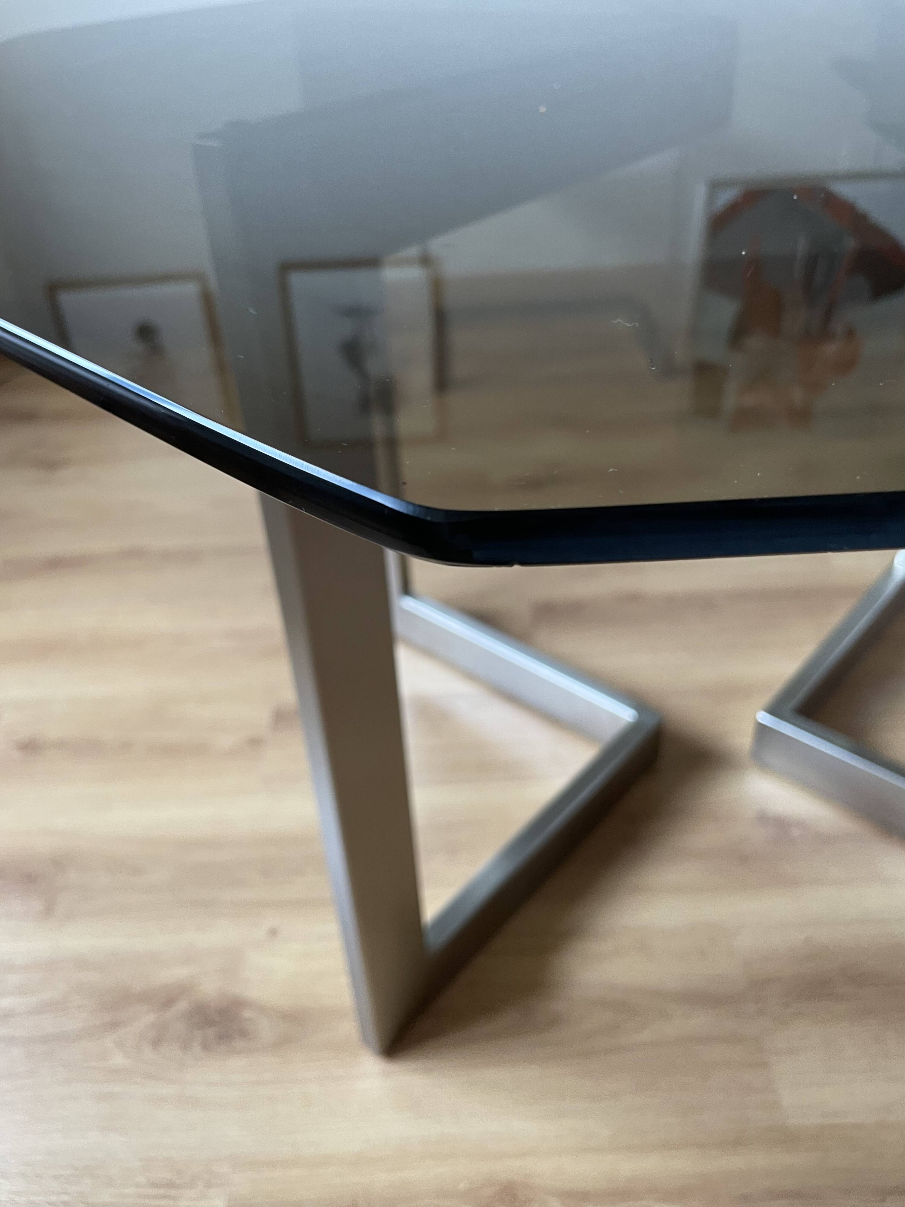 Table salle à manger ligne roset