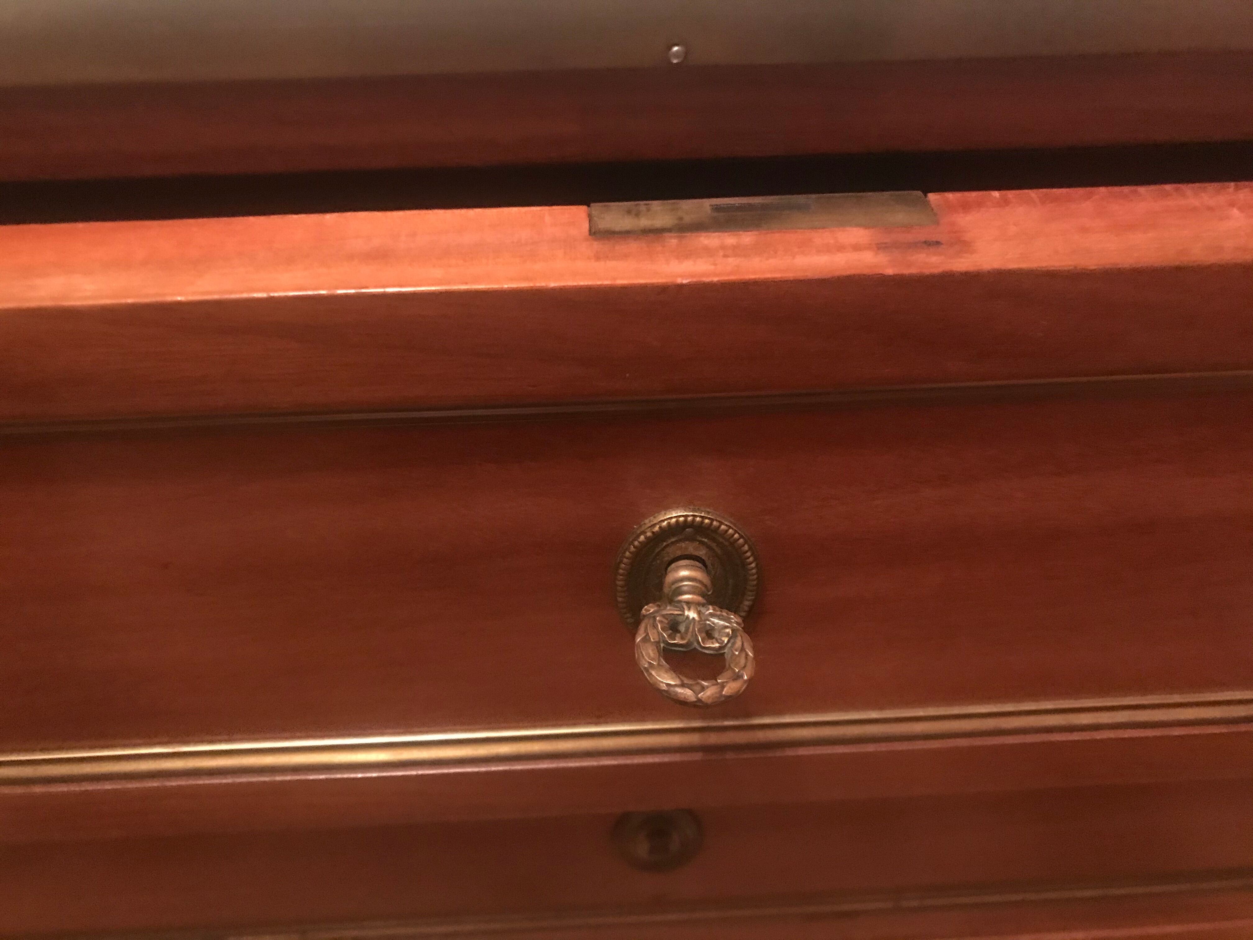 Louis XVI Mahogany chest of drawers