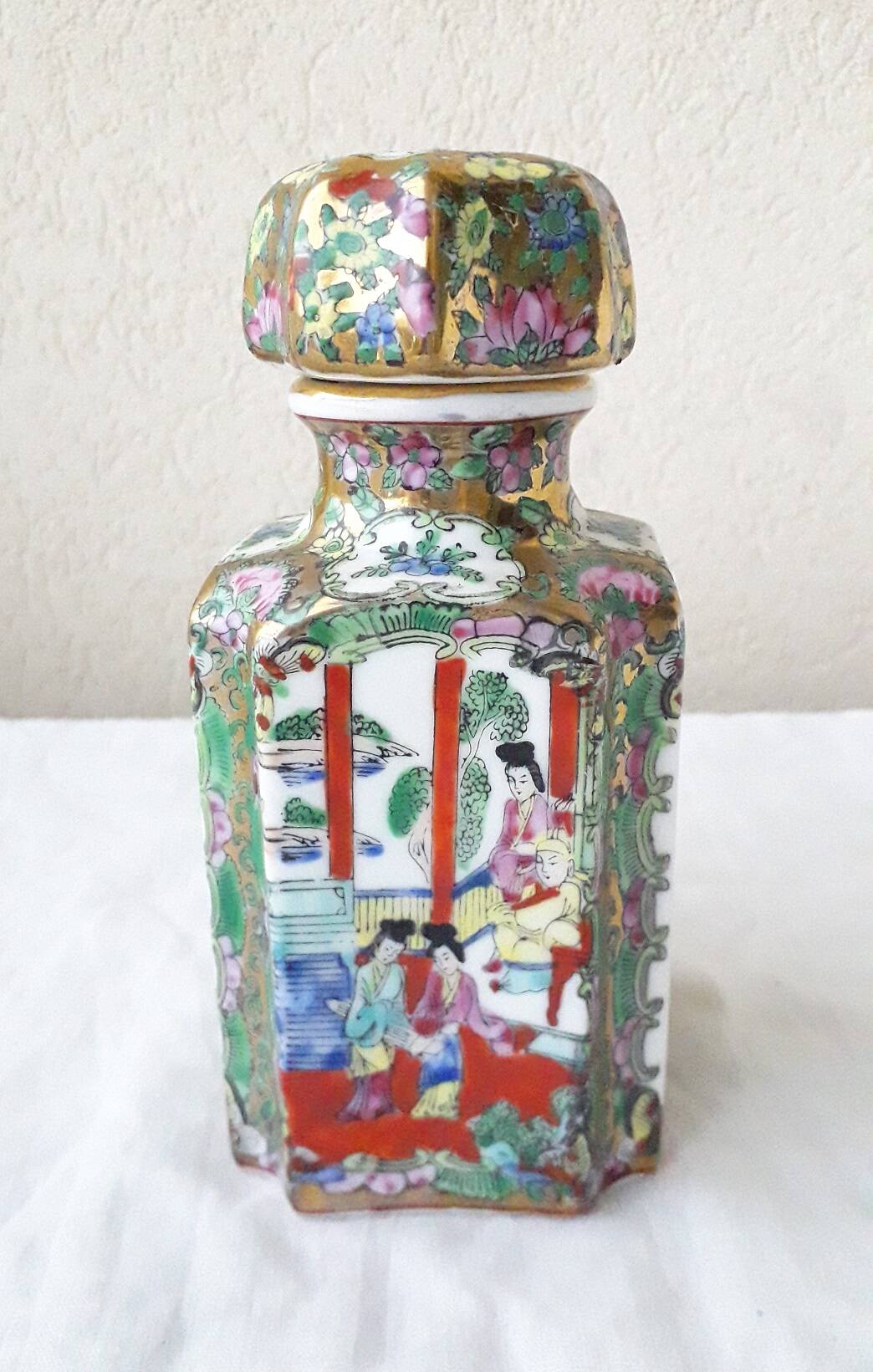 Flacon porcelaine Japon