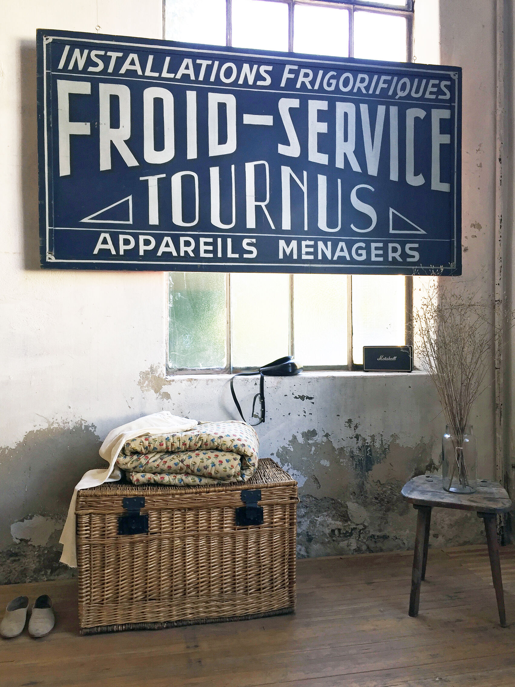 Hand-painted Frigo sign XXL 2x1m