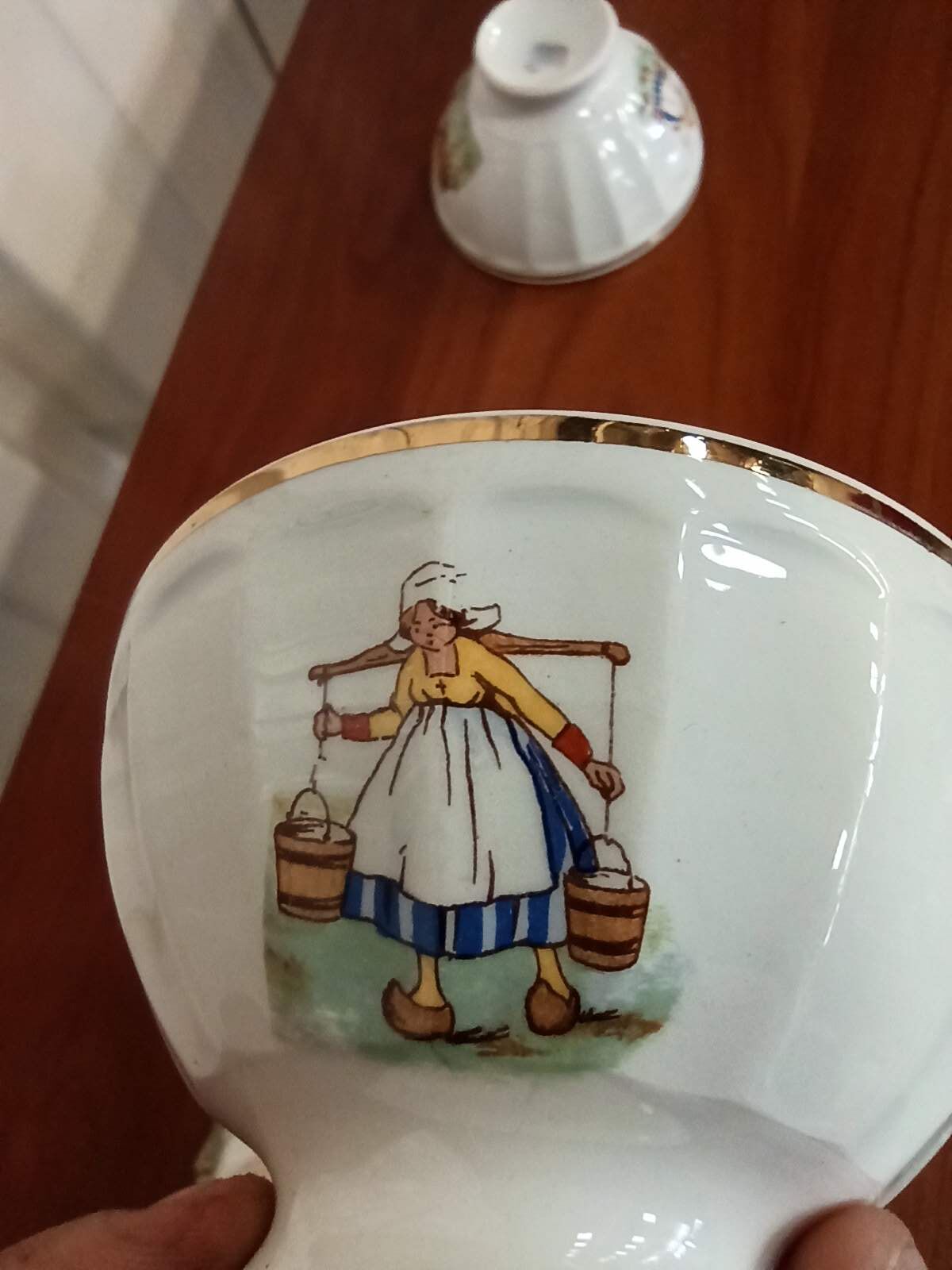 Set 6 bowls cow creamer semi porcelain old