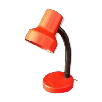 80s red metal articulated desk lamp Height: 280mm