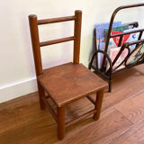Petite chaise enfant en bois ancien