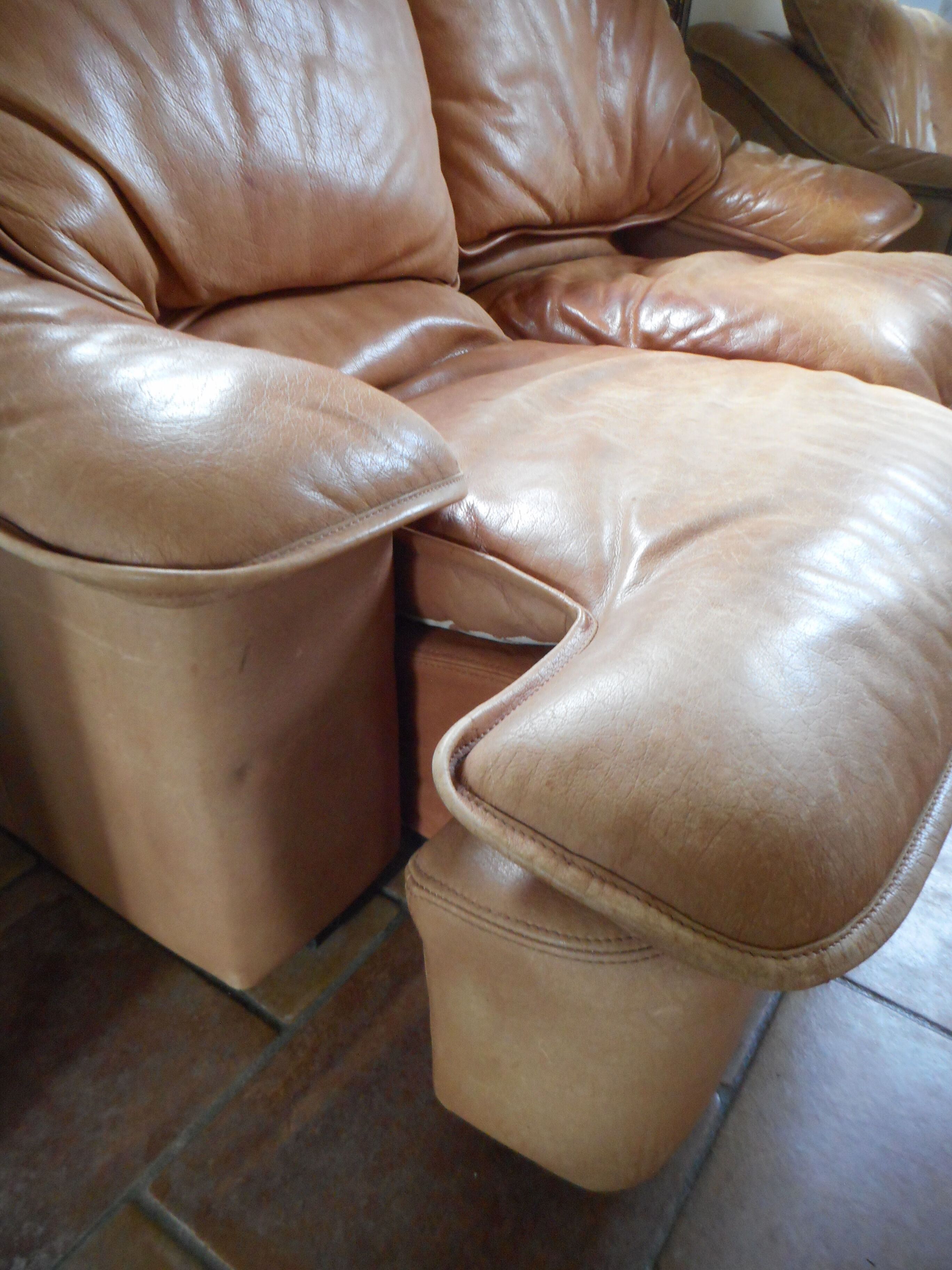 Vintage leather sofa Roche Bobois - extendable lounge seat