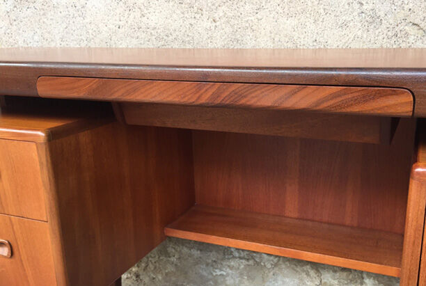 Scandinavian teak desk by Victor Wilkins for G-Plan
