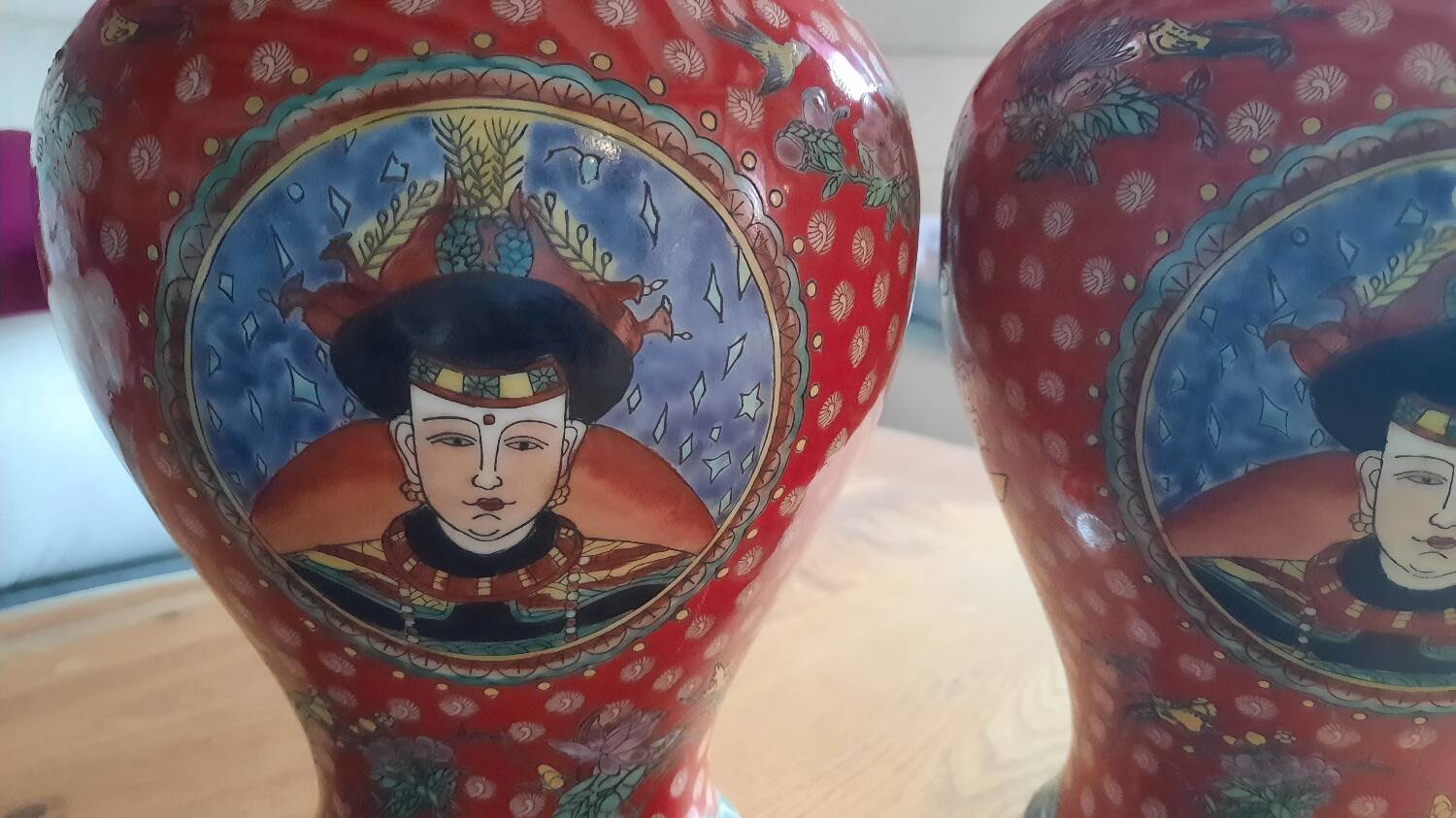 Pair of large Chinese vases in imperial style