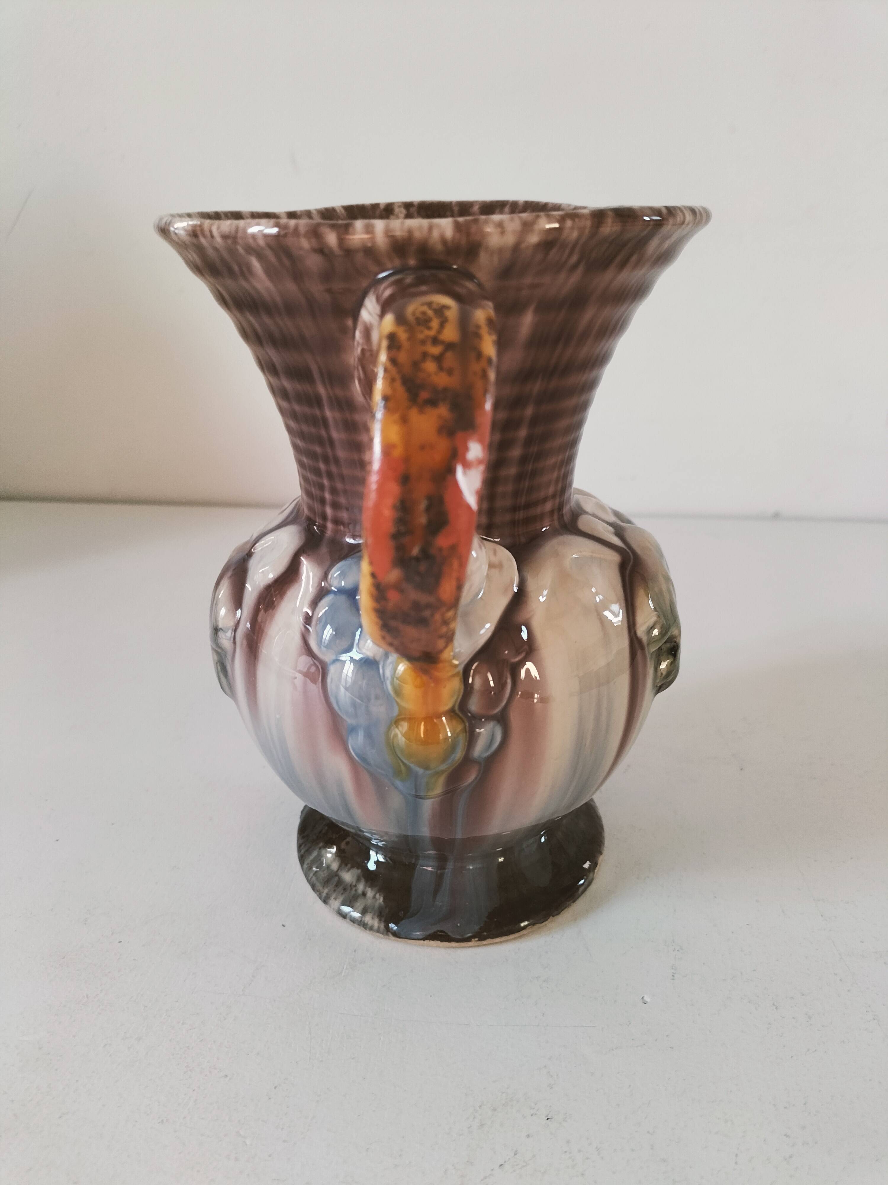 Pichet à glaçure ruisselante années 50