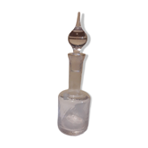 Portieux engraved glass liquor decanter with pretty cap