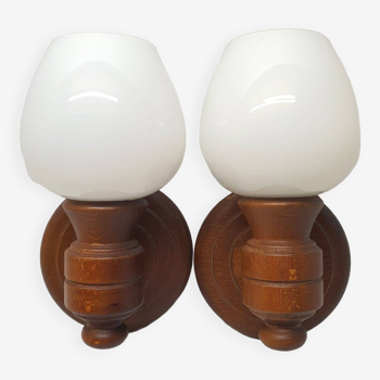 Set of vintage globe opaline wall lights wooden support