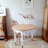 Round table with flaps restyled