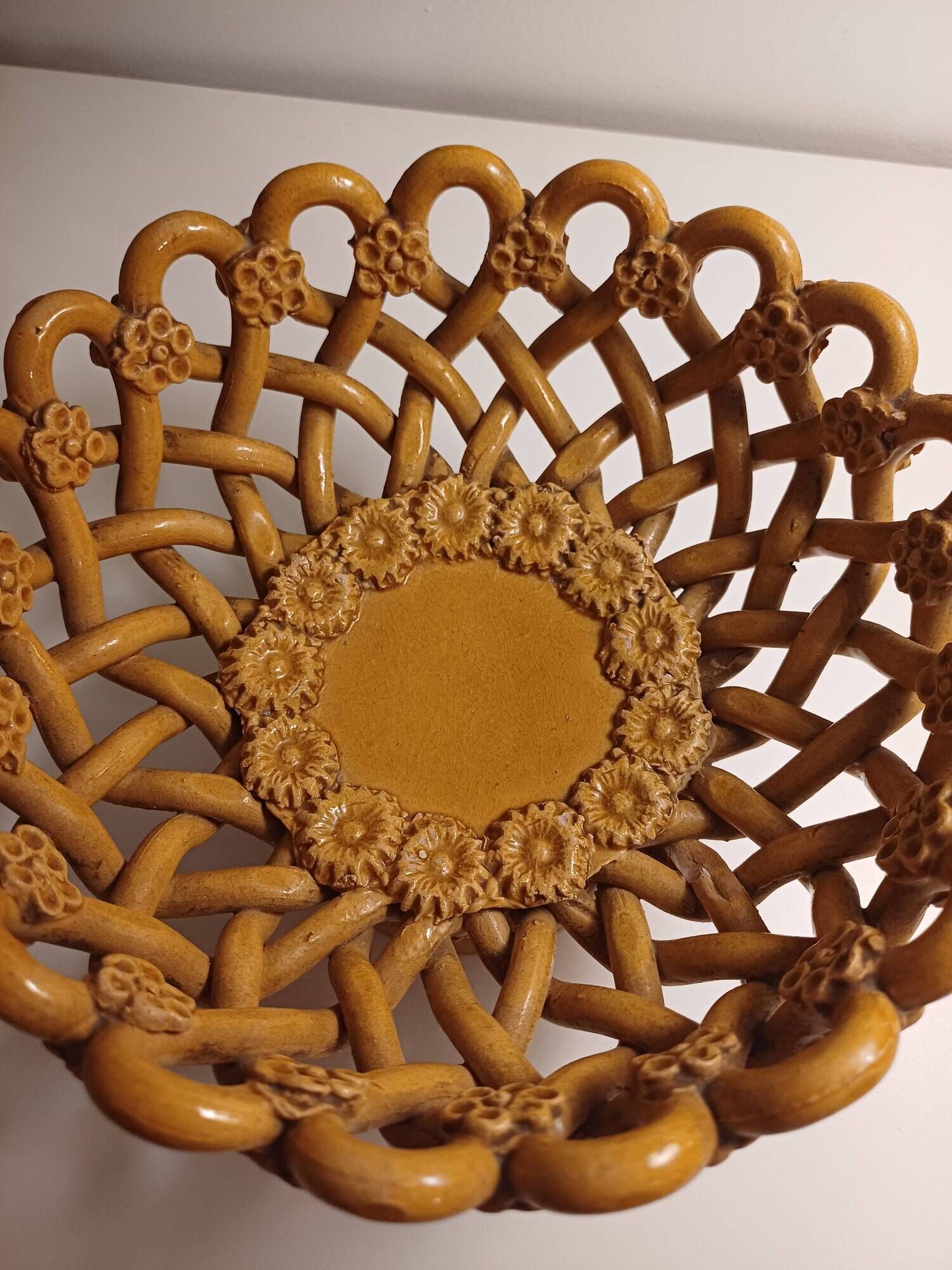 Woven basket home Pichon