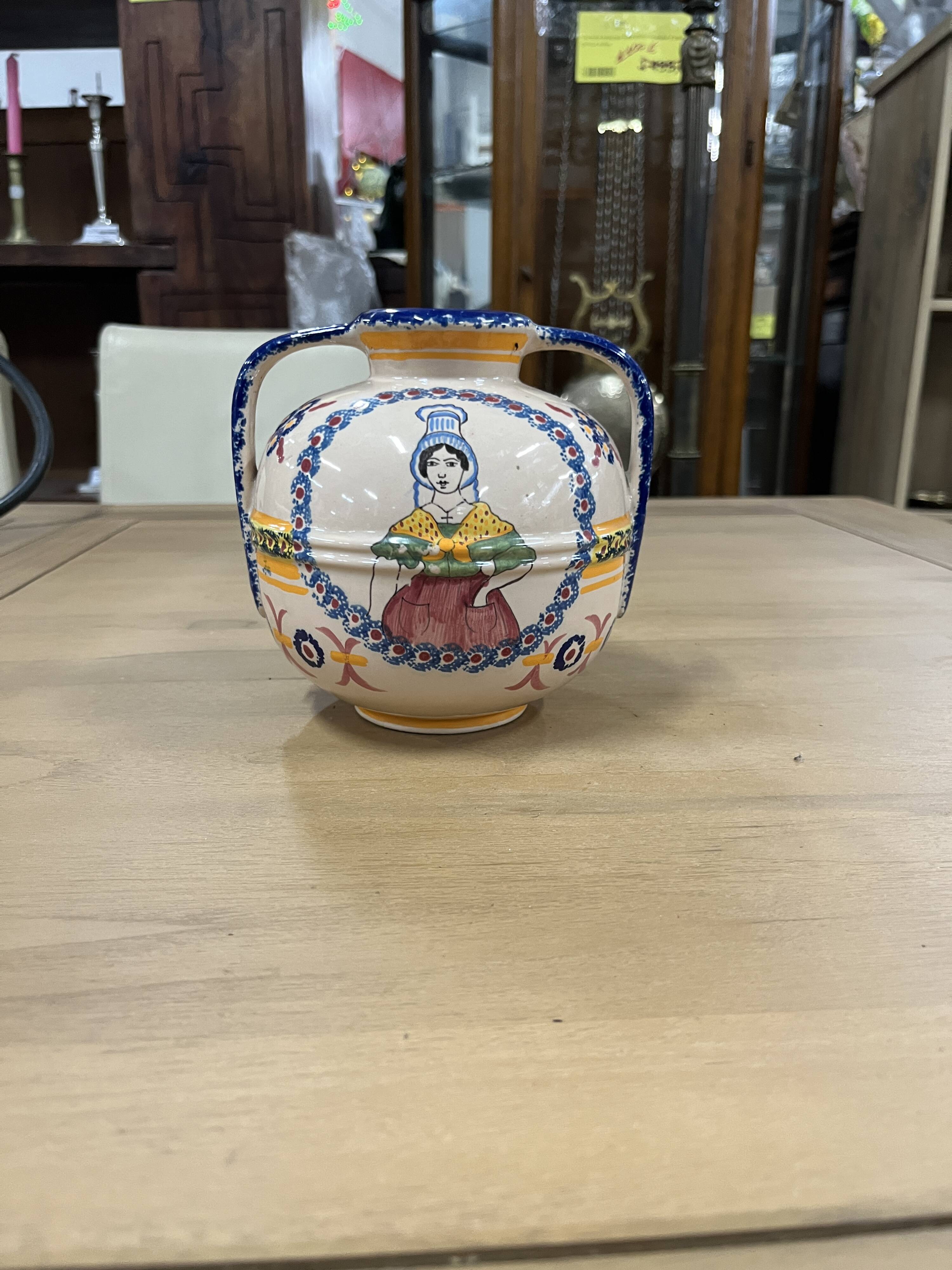 Ault onival vase 1993