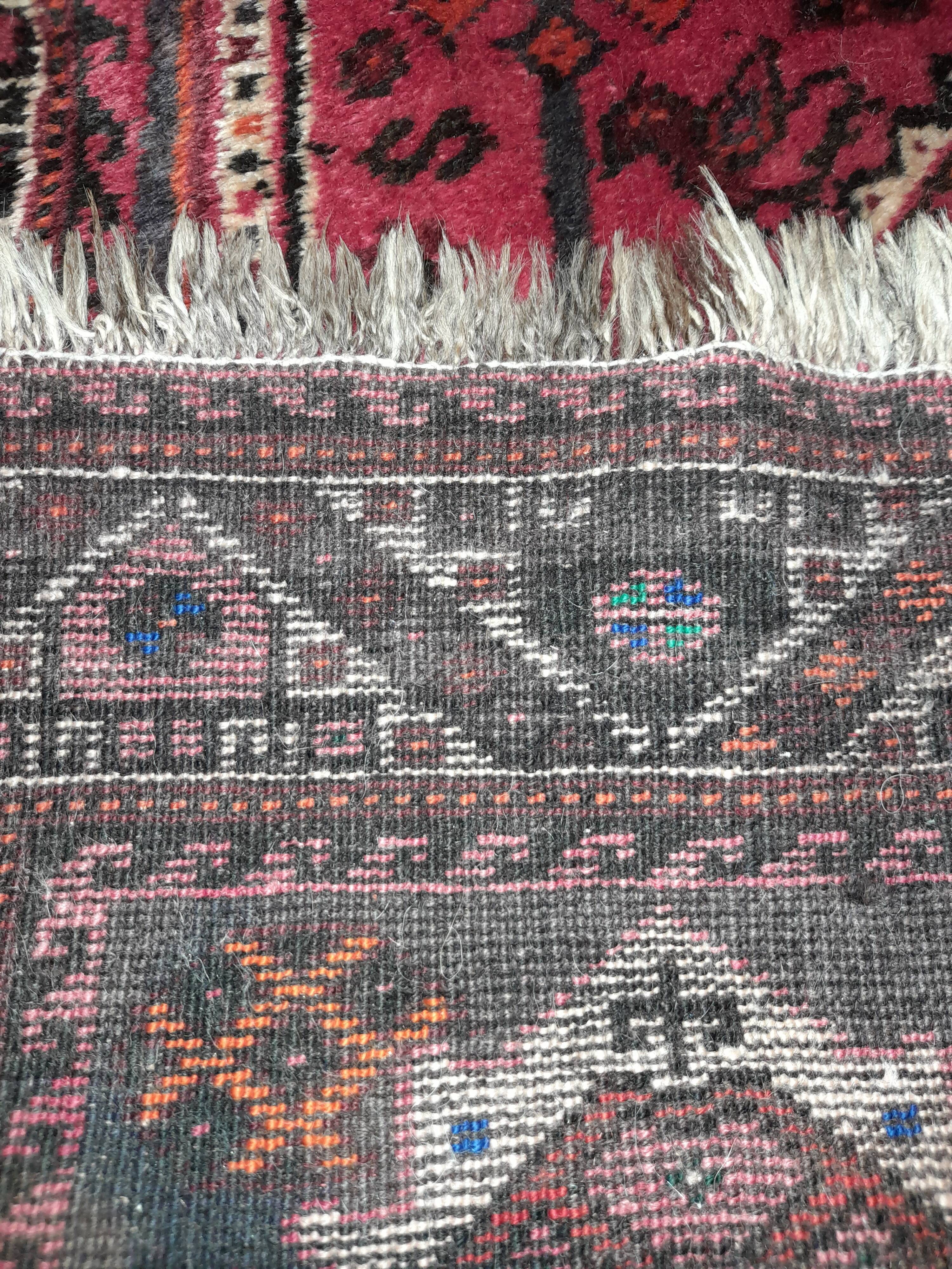 Hand knotted shiraz mat 172x112 cm