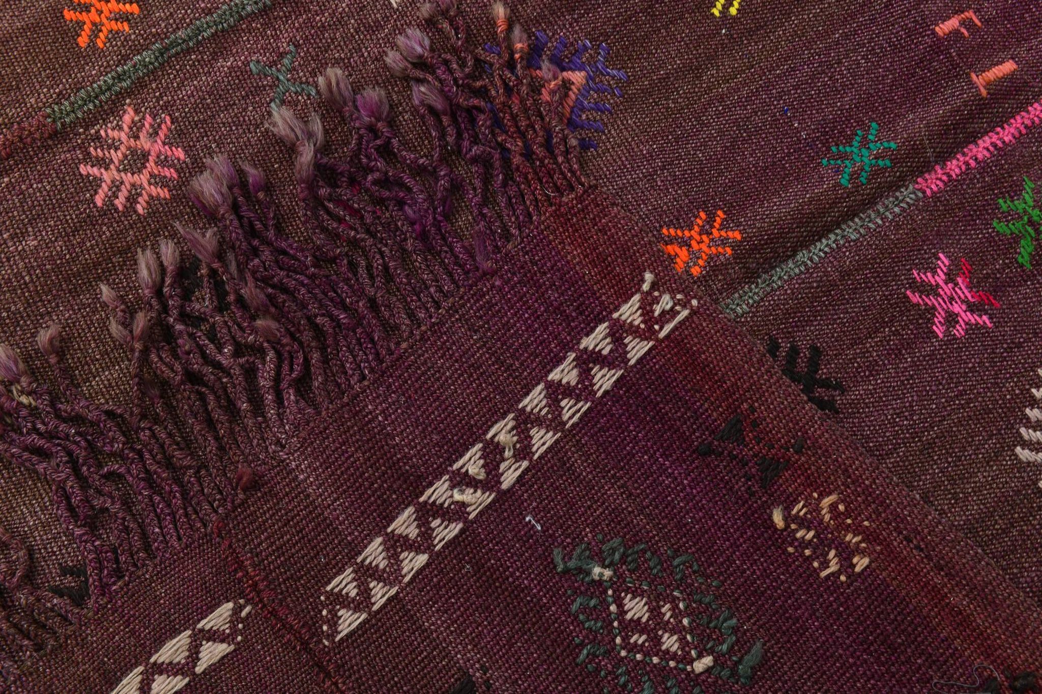 Burgundy Art Deco Vintage Kilim Rug, 118x124Cm