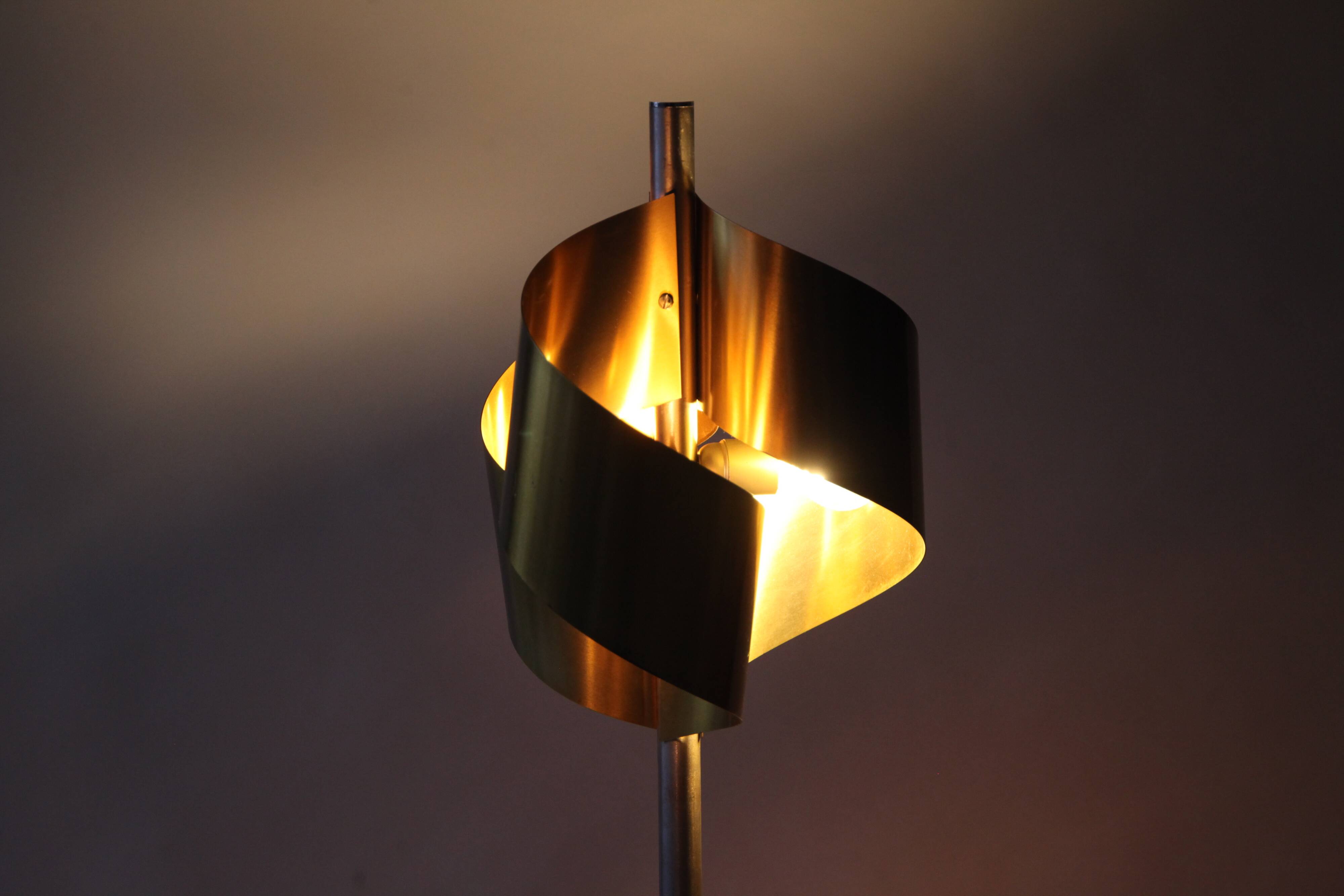 Italian Floor Lamp in Brushed Steel and Brass, 1970s