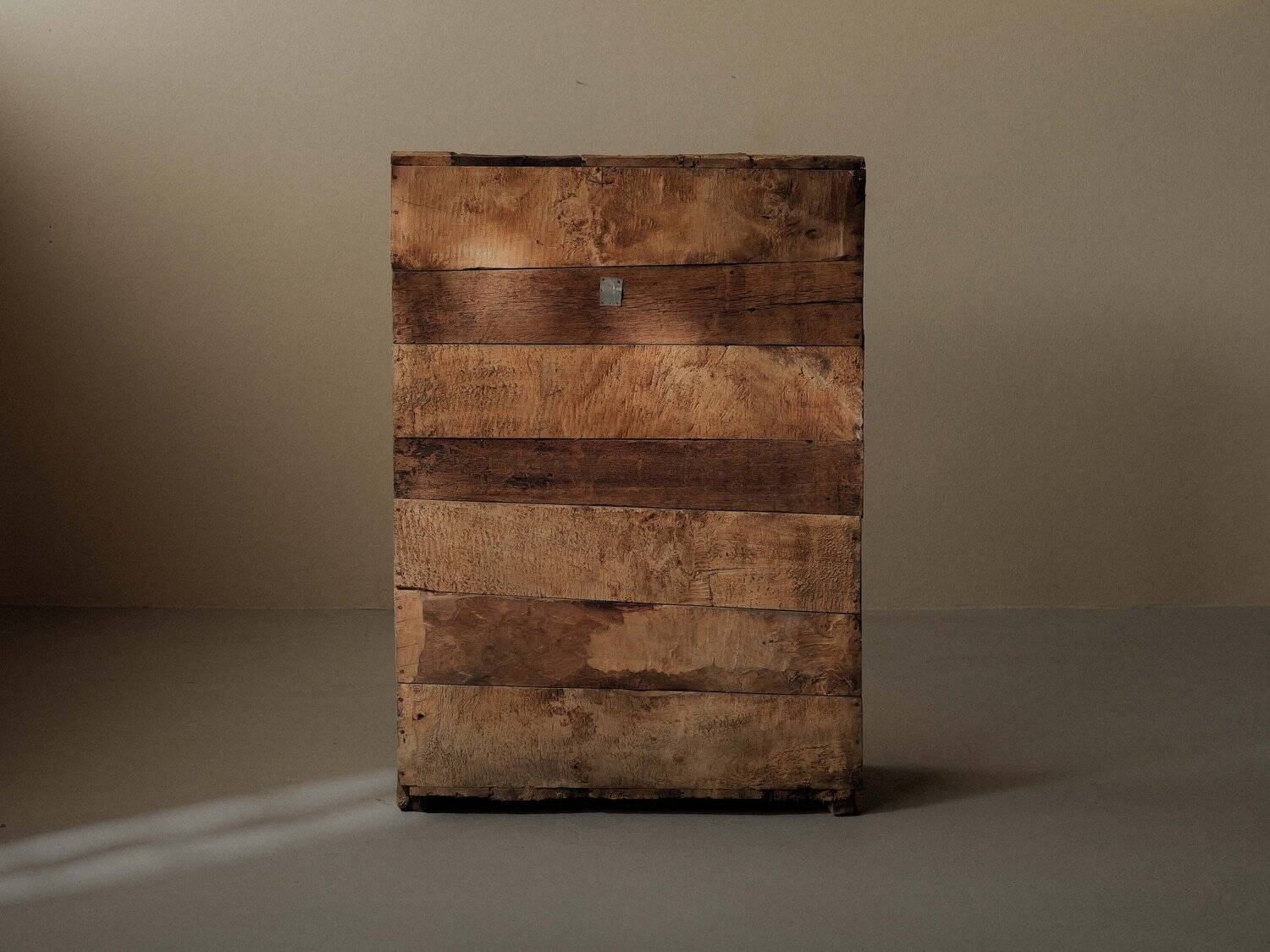 Petit meuble paysan en bois massif, vers 1900