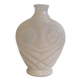 White opaline glass owl vase. Around 1970.