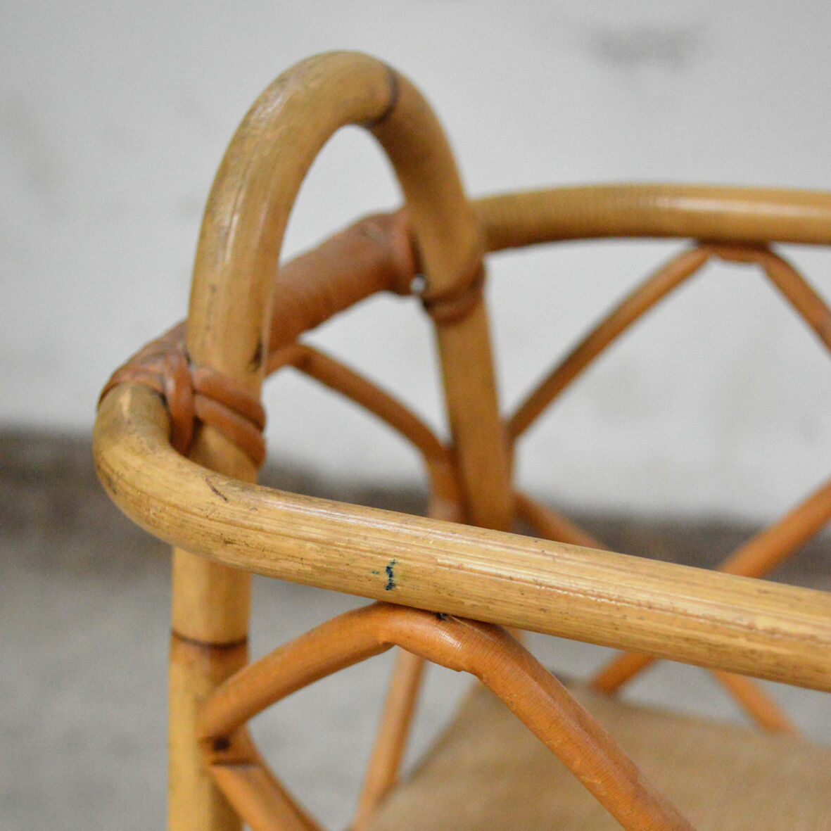 Vintage Wicker planter