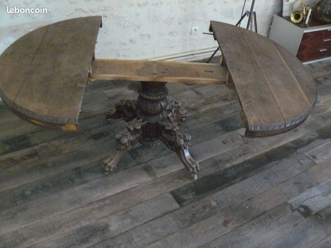 Table from the Second Empire period, Napoleon III.