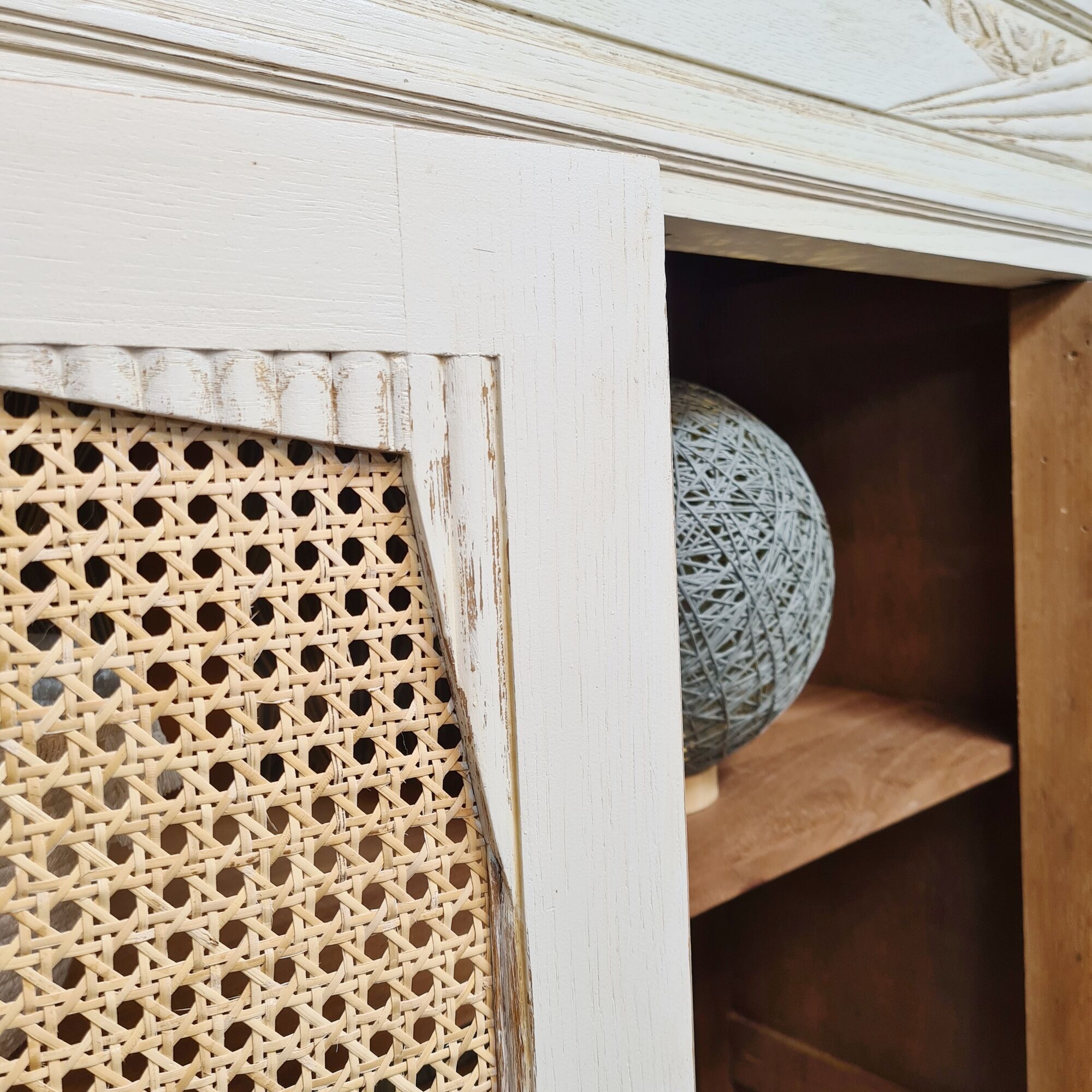 Art Deco wardrobe revisited Shabby chic style with two rattan canning doors