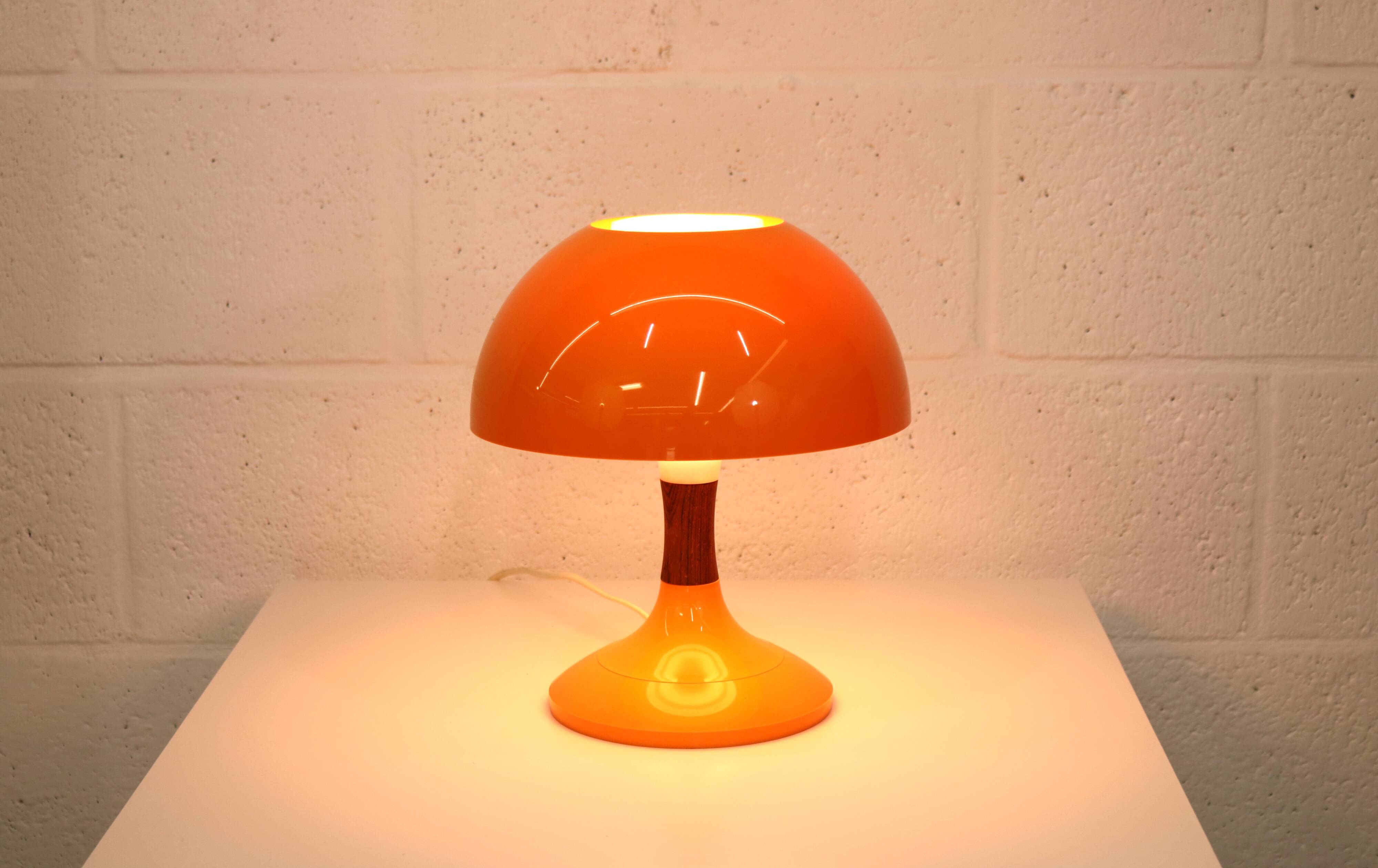 Space age table lamp by Bent Karlby for Ask Belysning, Denmark 70s