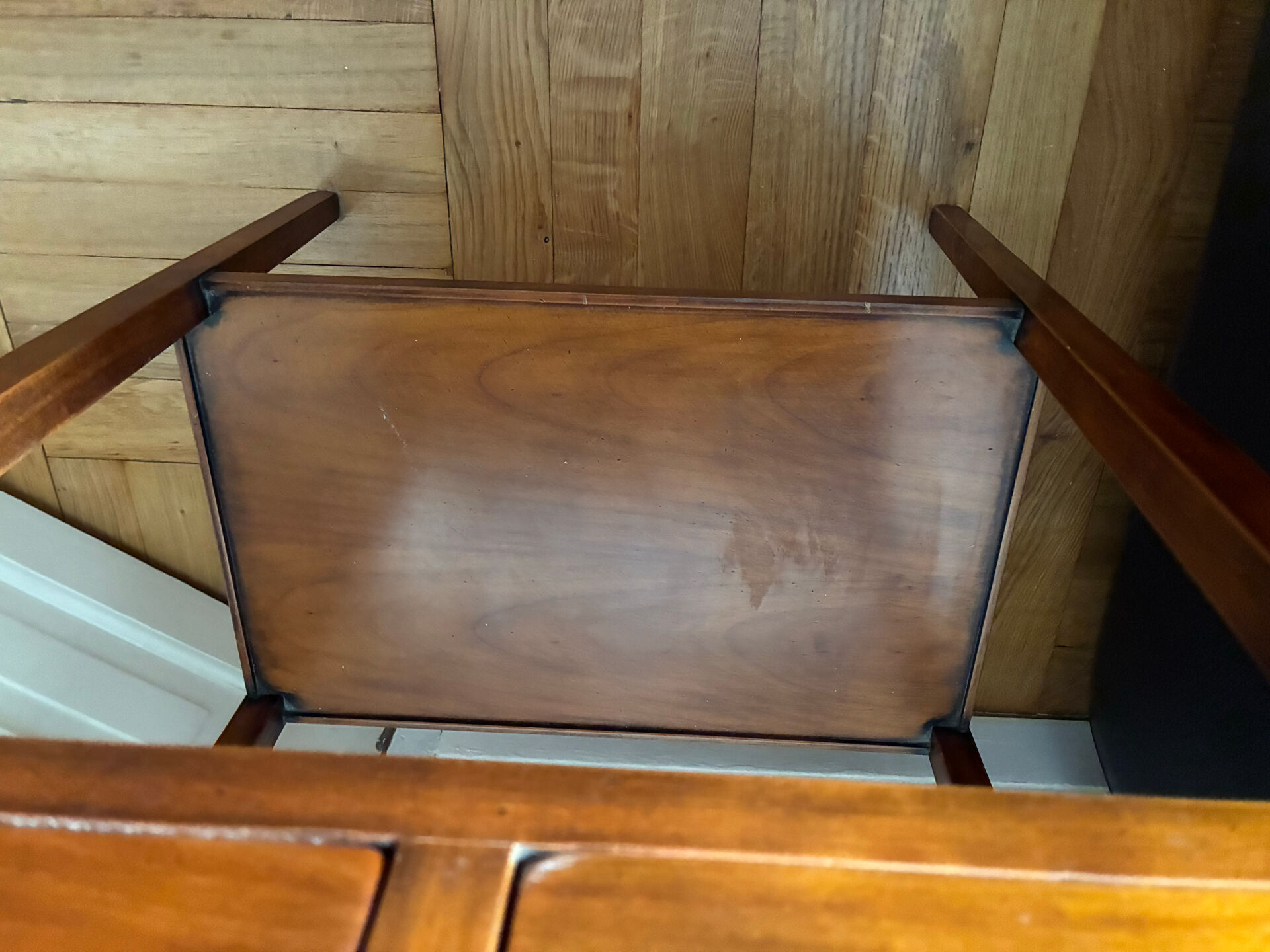 Small console bedside table