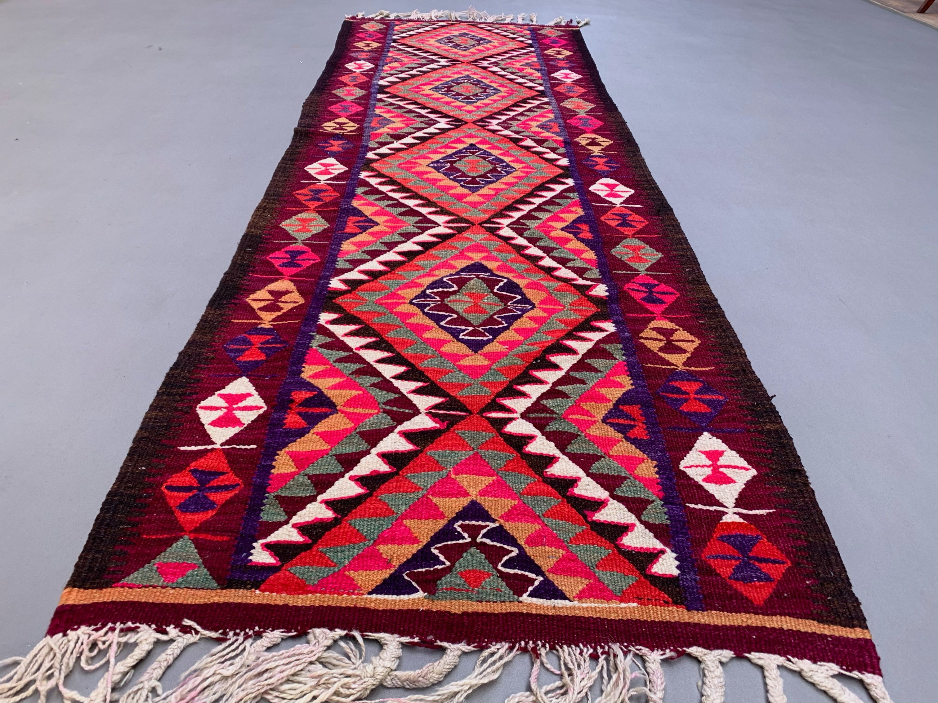 Old turkish kilim runner 275x90 cm