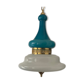 Vintage lamp in opaline