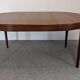 Table ronde extensible en teck de Oluf Theodor Larsen, Danemark vers 1970