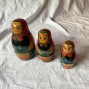 Matriochka - Série de 7 anciennes poupées russes gigognes