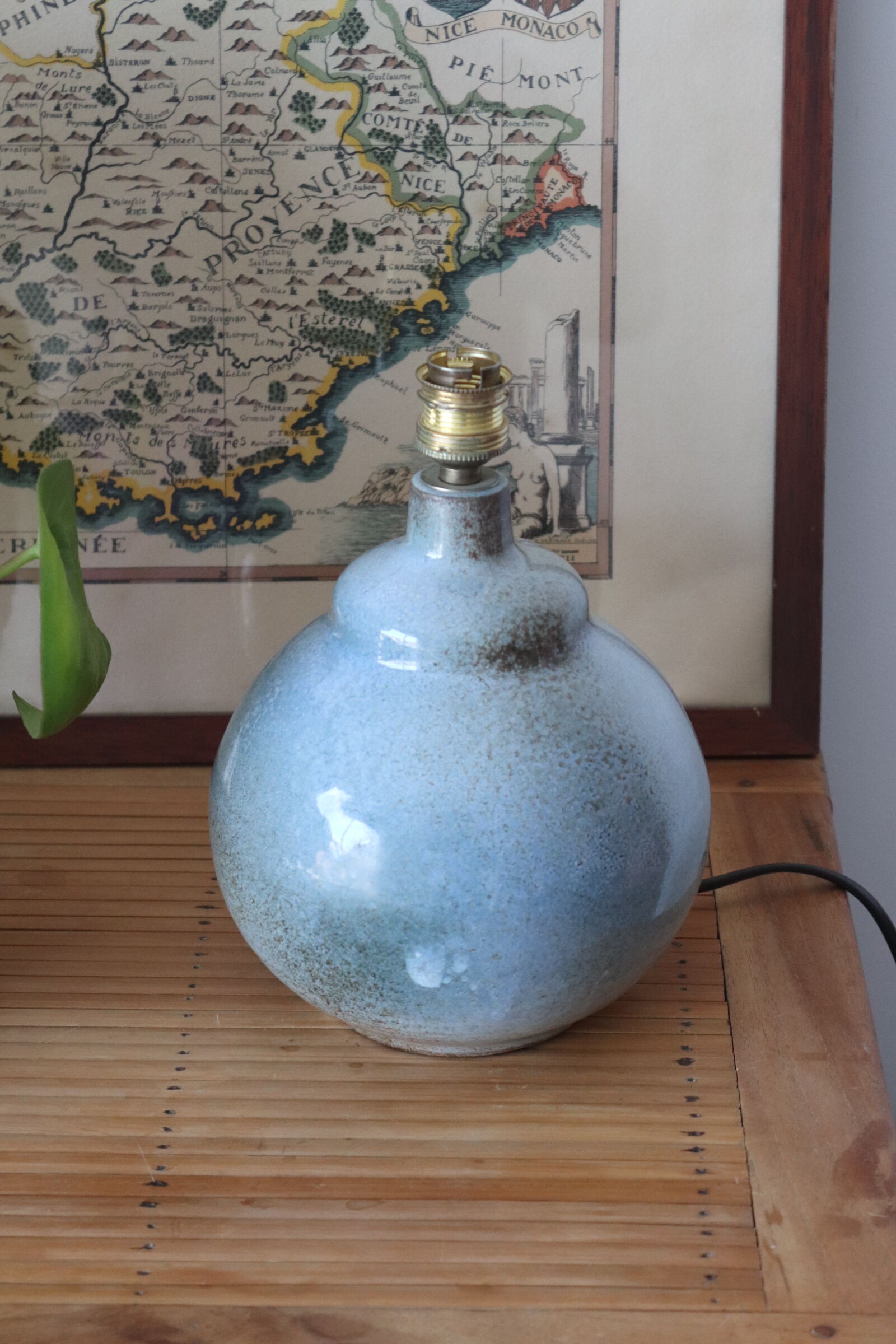 Blue ceramic ball lamp foot