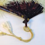 Large EVENTAIL in ostrich feather and scaled frame, nineteenth