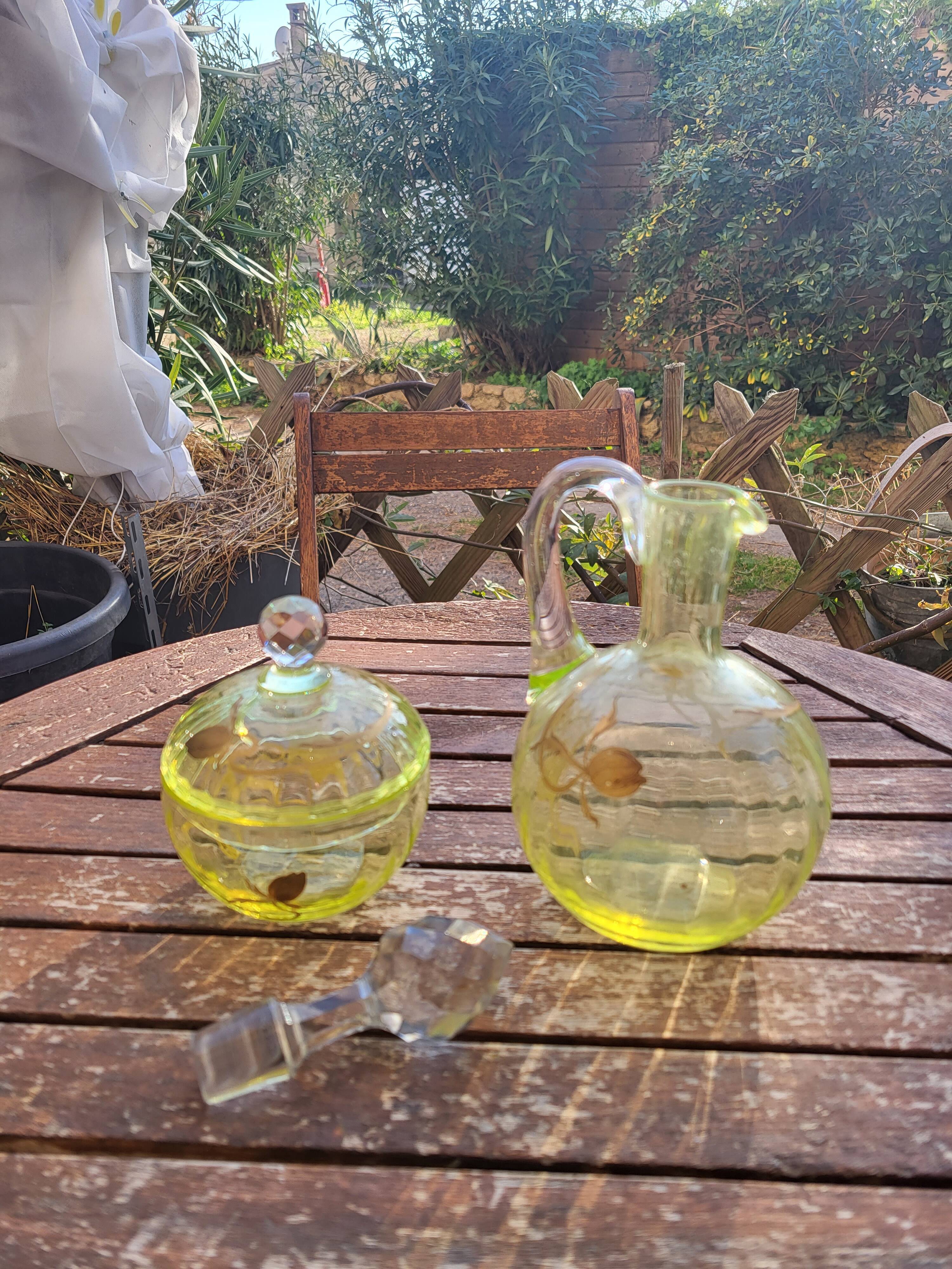 Carafe and sugar bowl in ouraline, Legras/Baccarat