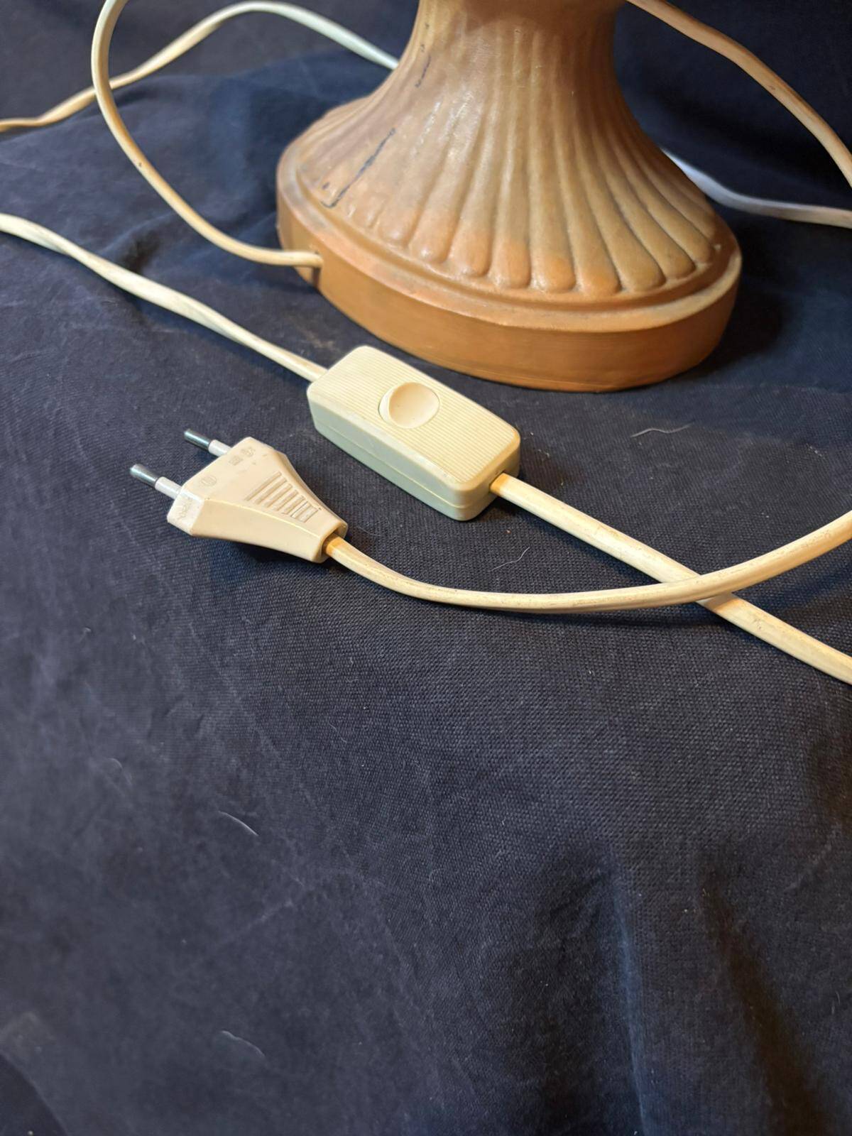 Clay fruit bowl lamp