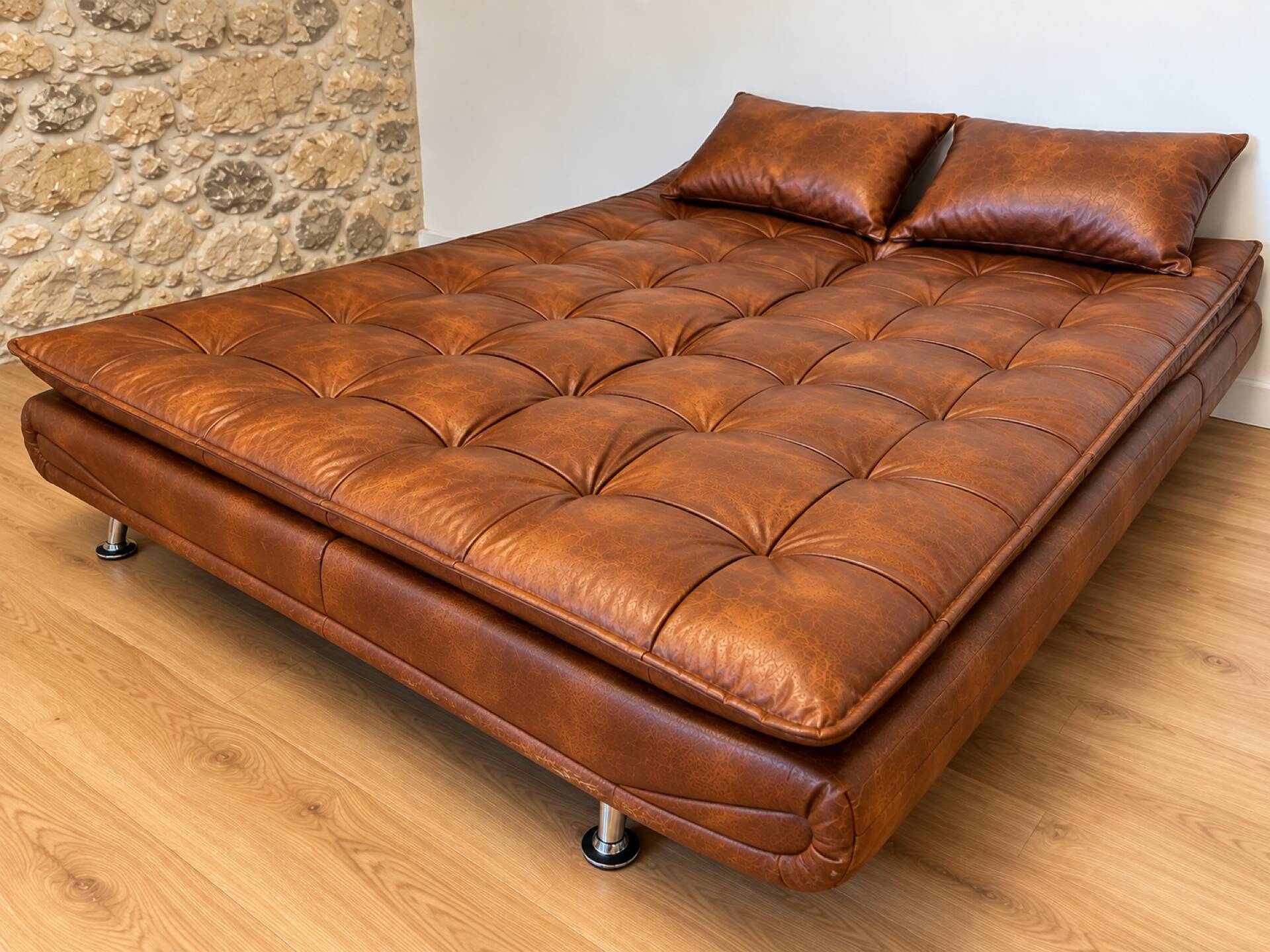 Brown cognac tufted convertible sofa – vintage spirit