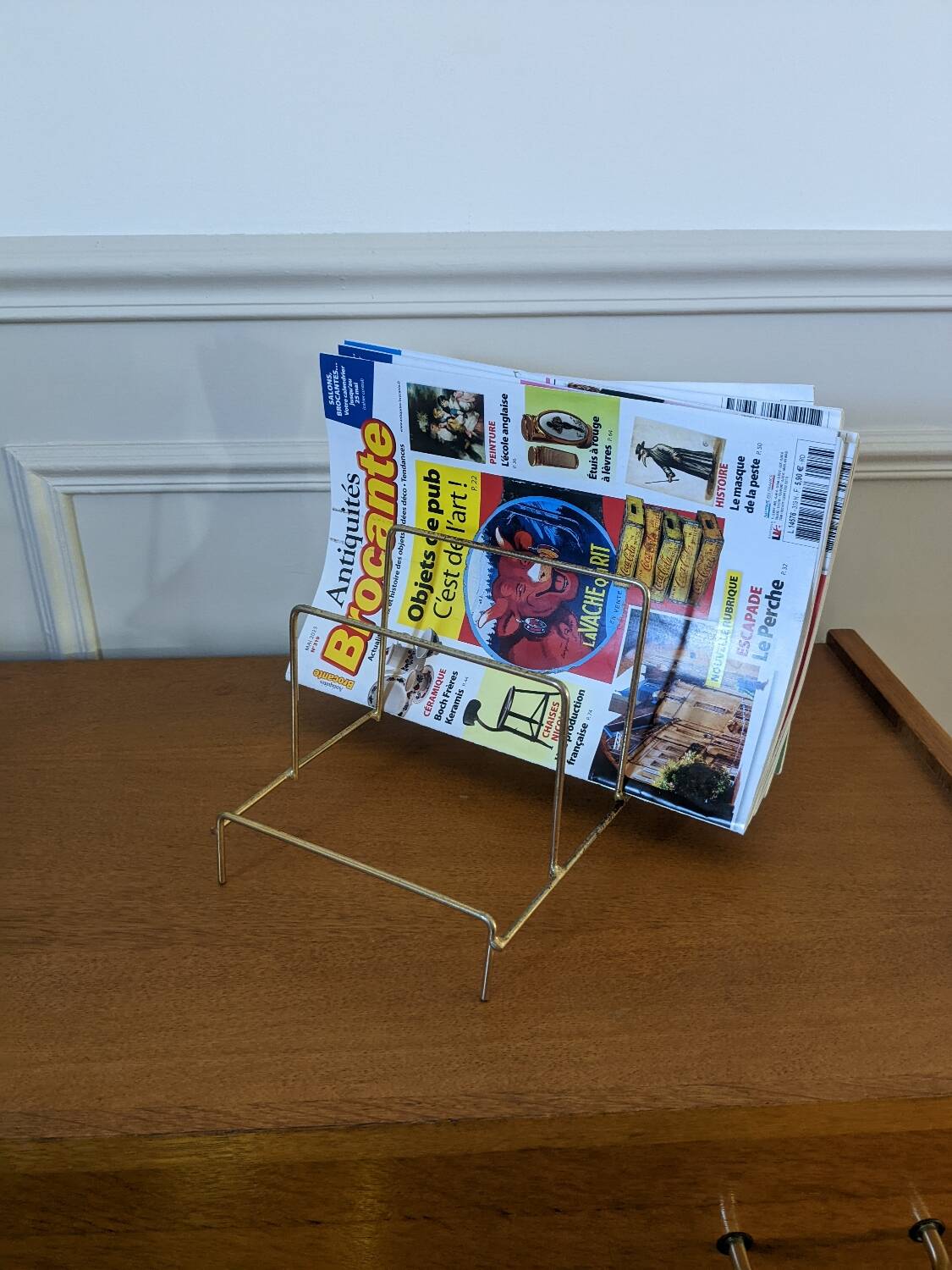 Magazine rack