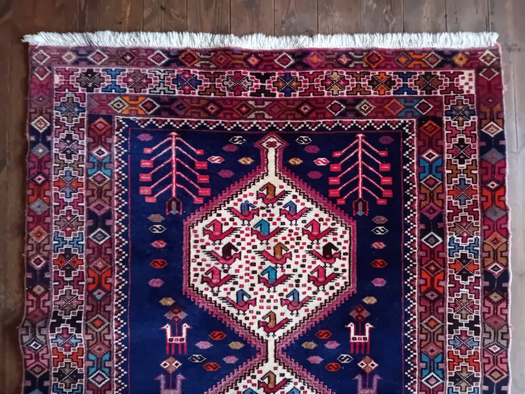 Handmade Persian Abadeh rug 203x125cm
