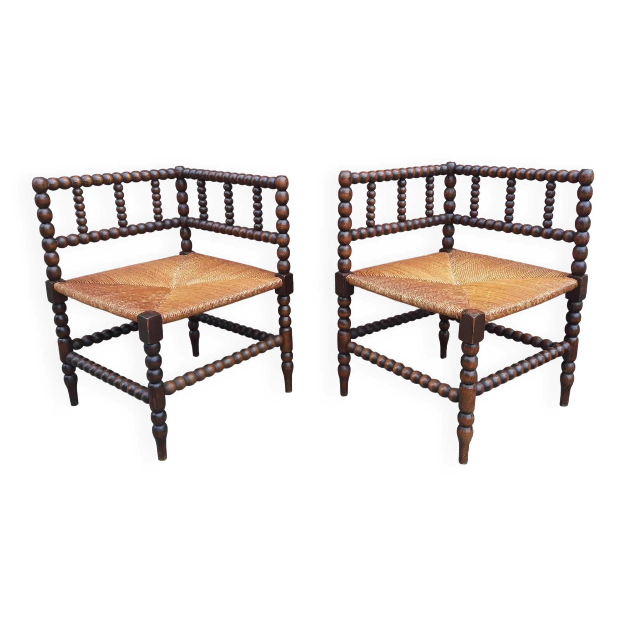 Pair of corner chairs or armchairs "fireplace corner" (Straw seat)