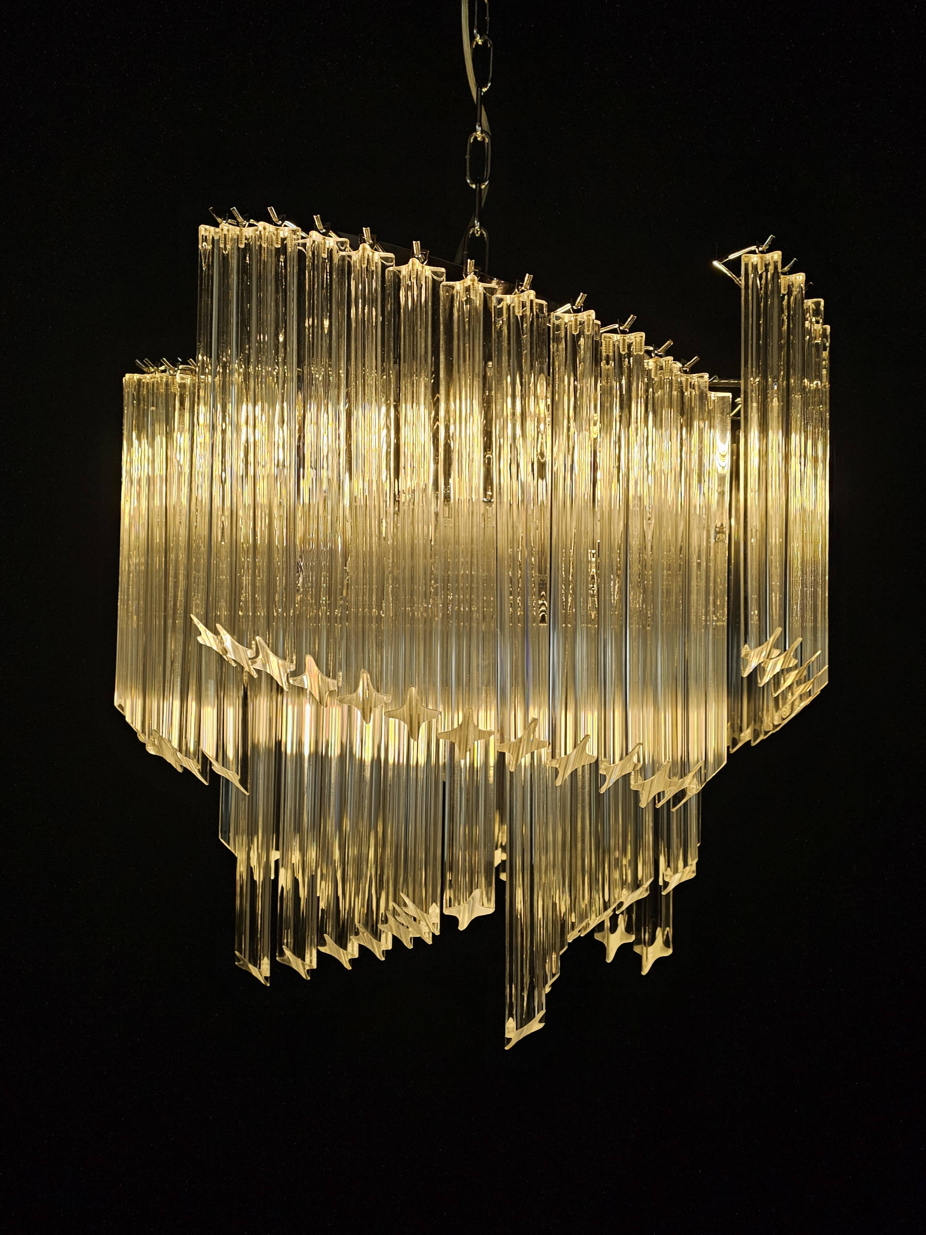 Chandelier with Murano glass quadrilateral prisms, handmade.