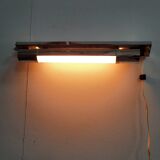 Chrome linear lamp