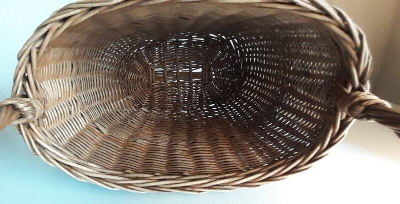 Vintage wicker oval basket