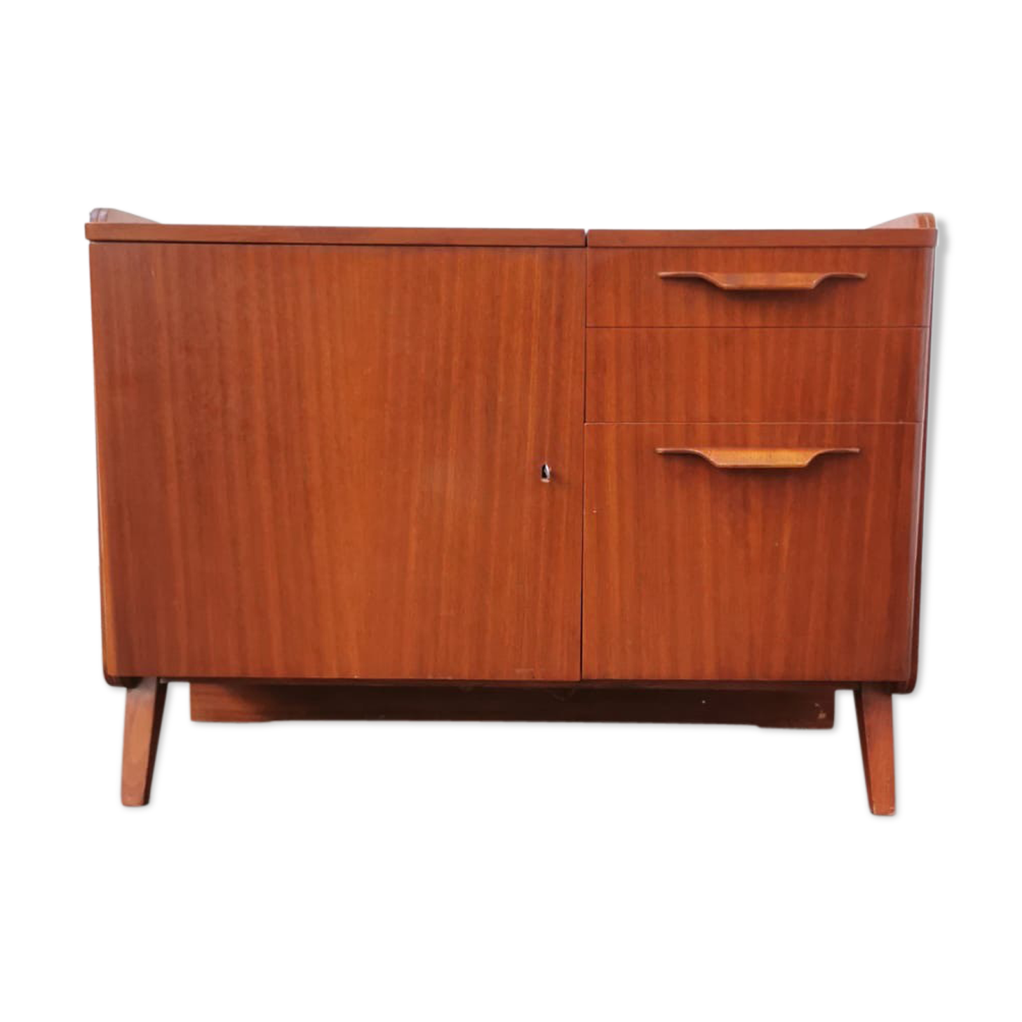Vintage buffet