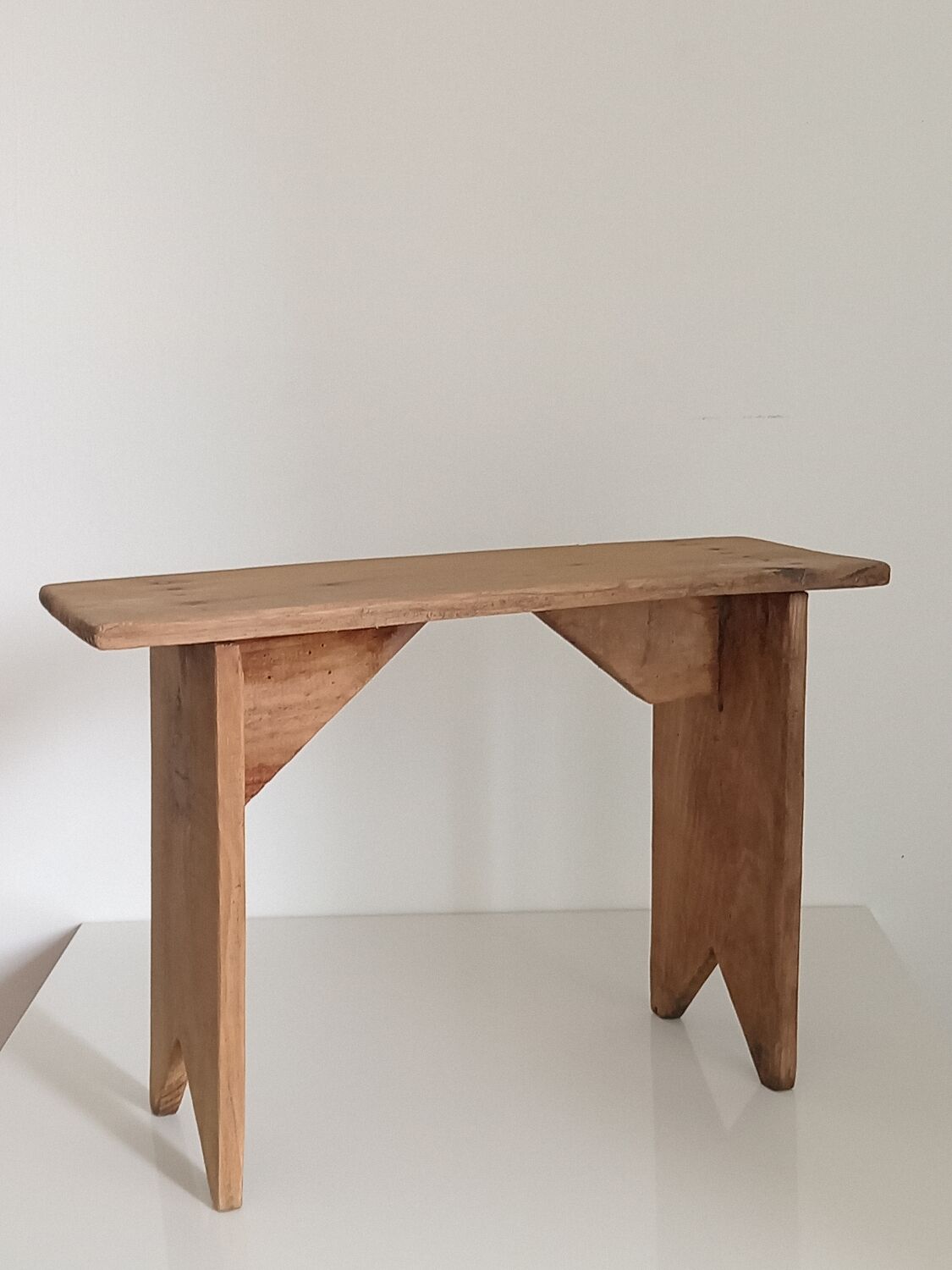 Stool/Farmhouse stool/Plant stand