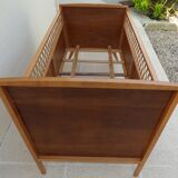 Art Deco baby with its wooden compass feet