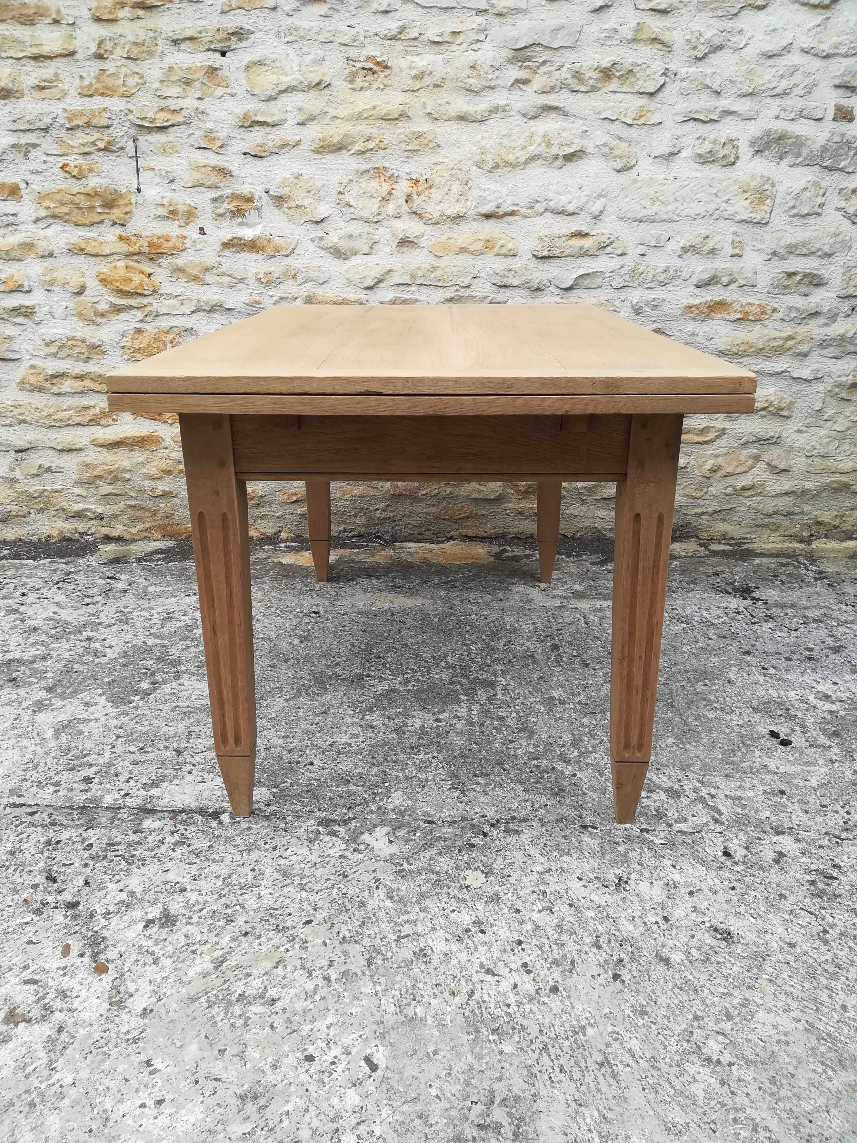 Oak farmhouse table