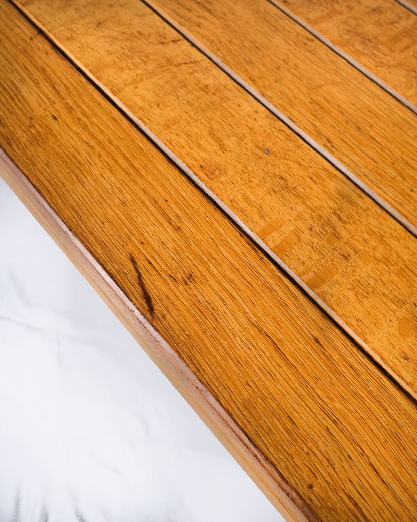 Extendable oak table in the style of Guillerme and Chambron, France 1960s