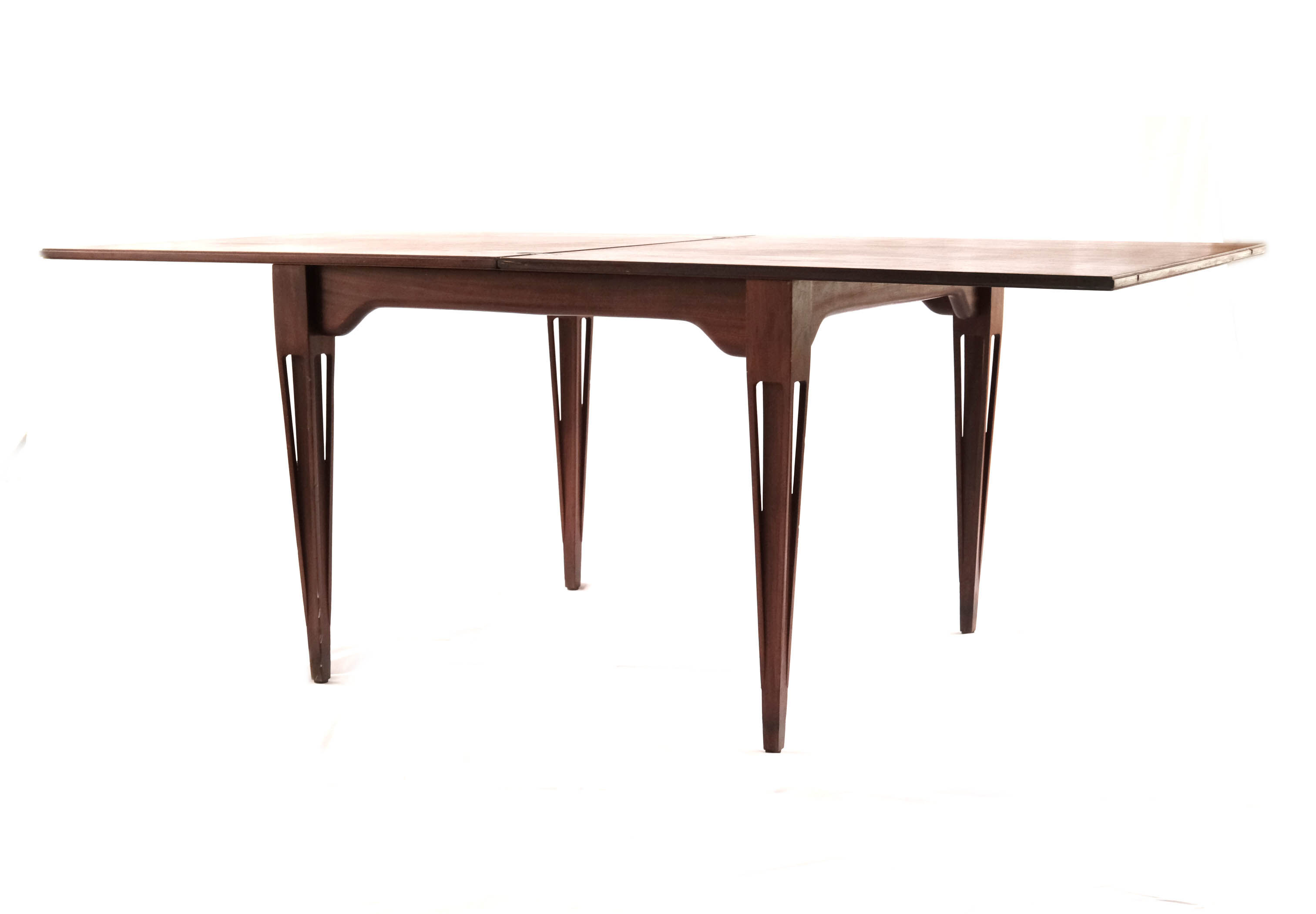 Extendable dinning table from fratelli proserpio, mid-century italy