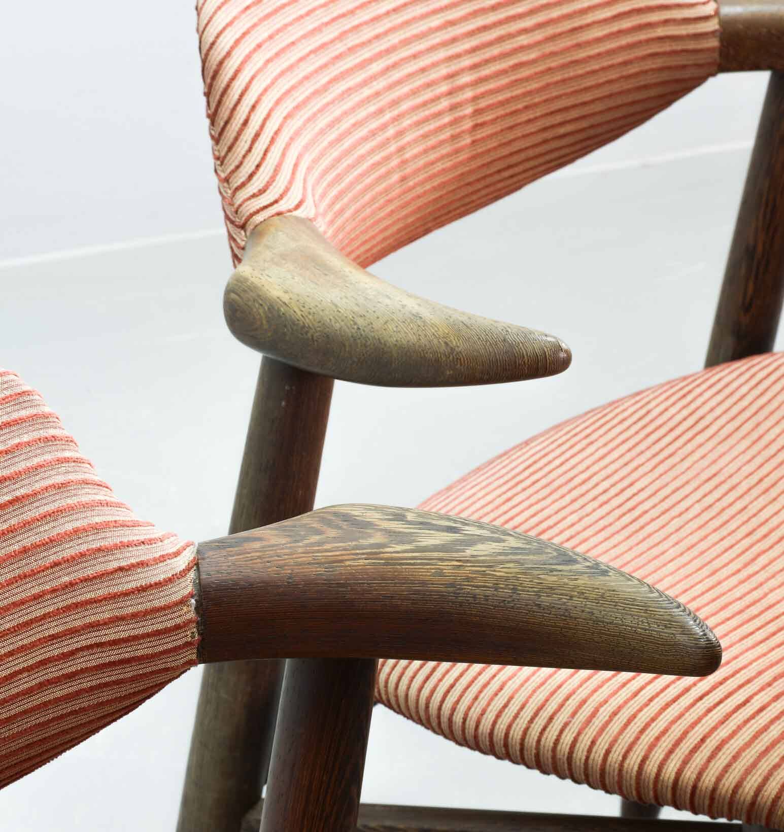 4 Wenge Cowhorn Tijsseling Dining Chairs with Stone Red Fabric, Hulmefa 60s