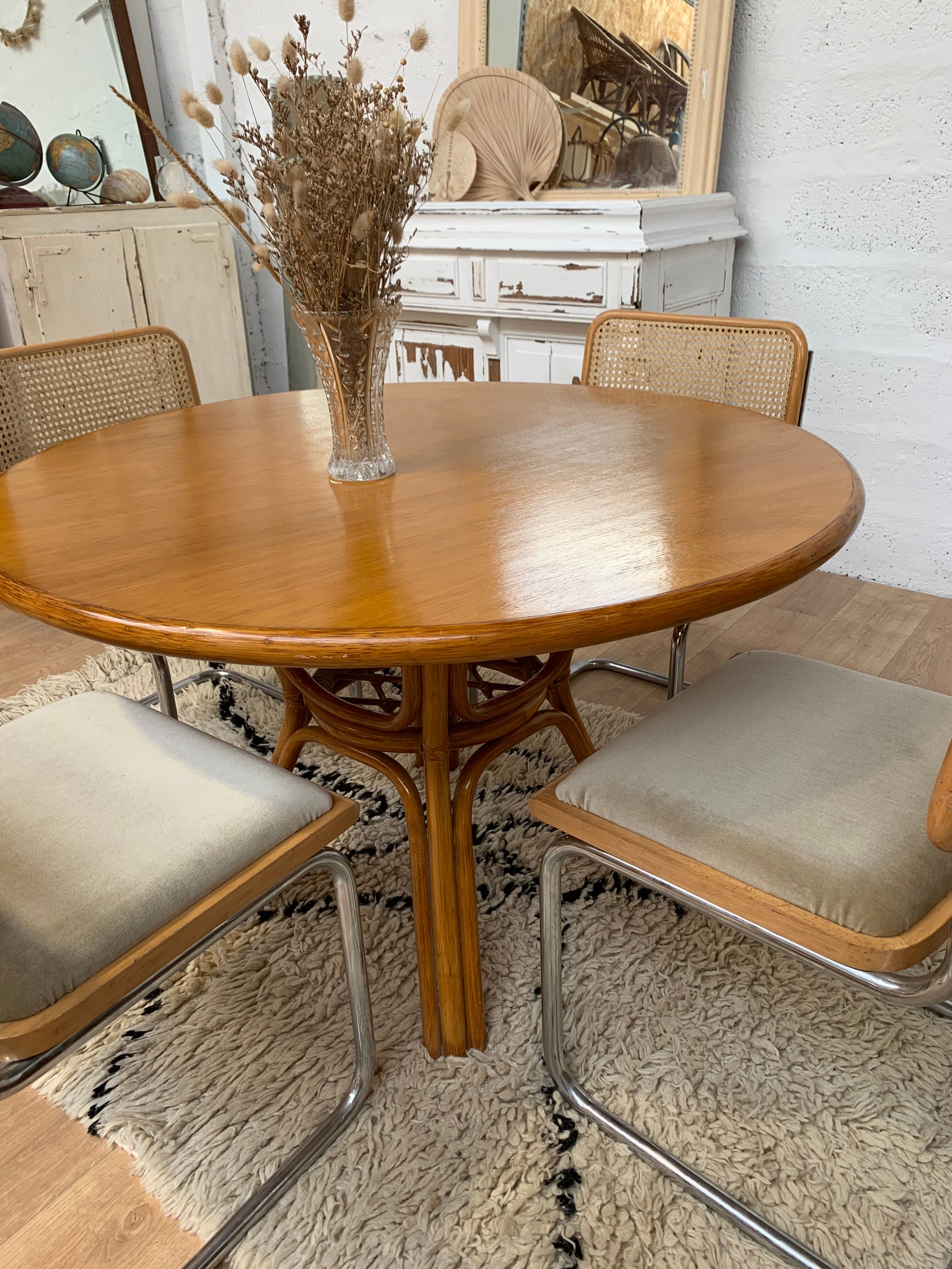 Table ronde en bambou